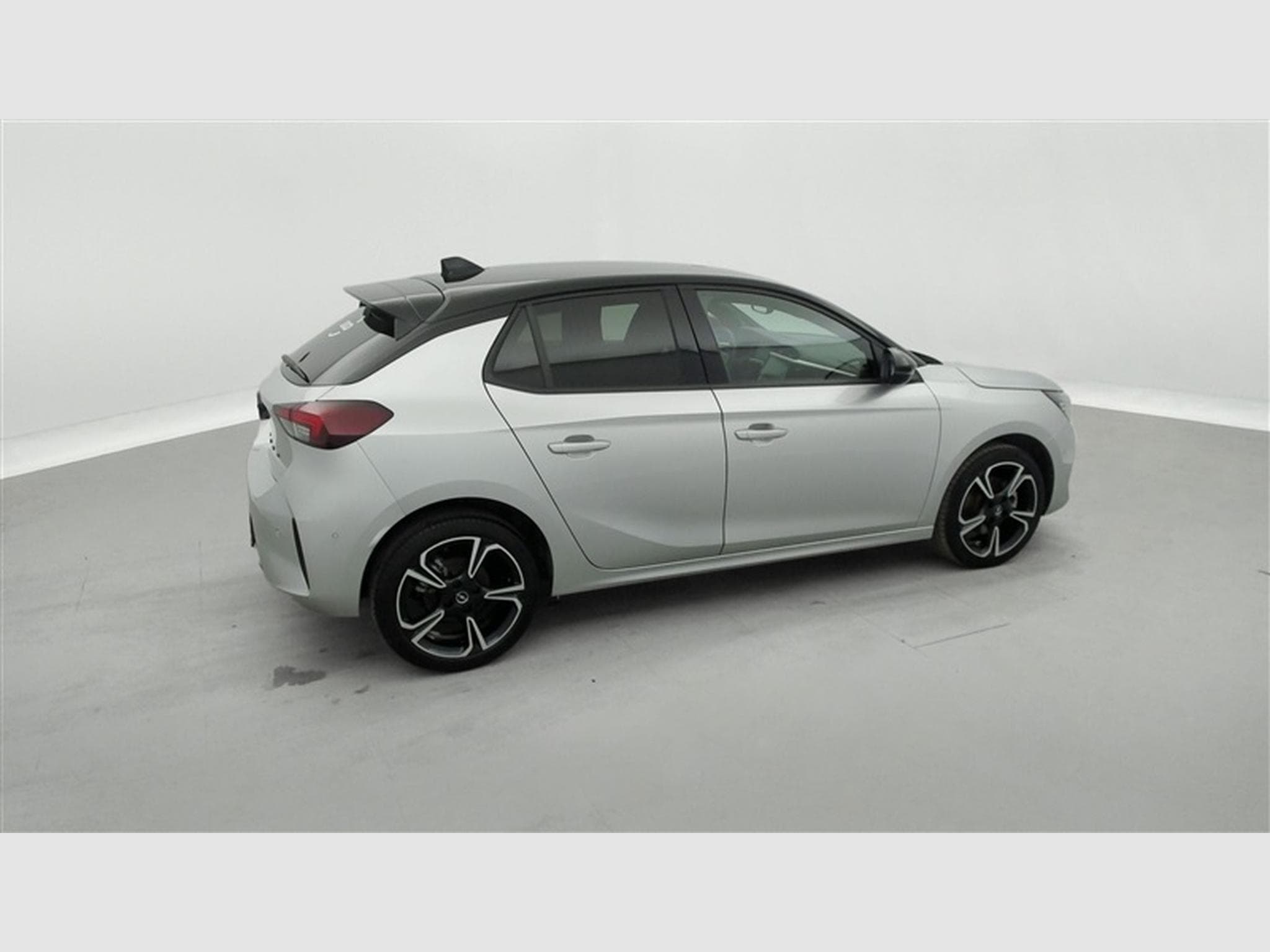 Opel Corsa 1.2 Turbo 100cv GS NAVI / FULL LED / CAMERA / JA 16" (2025) - Foto 24