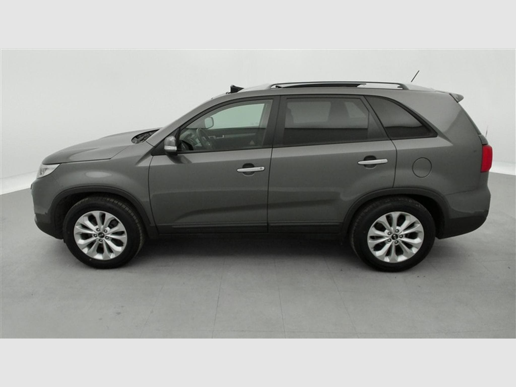 Kia Sorento 2 CRDi  7pl.//CUIR/NAVI/TO PANO/XENON (2017) - Foto 3