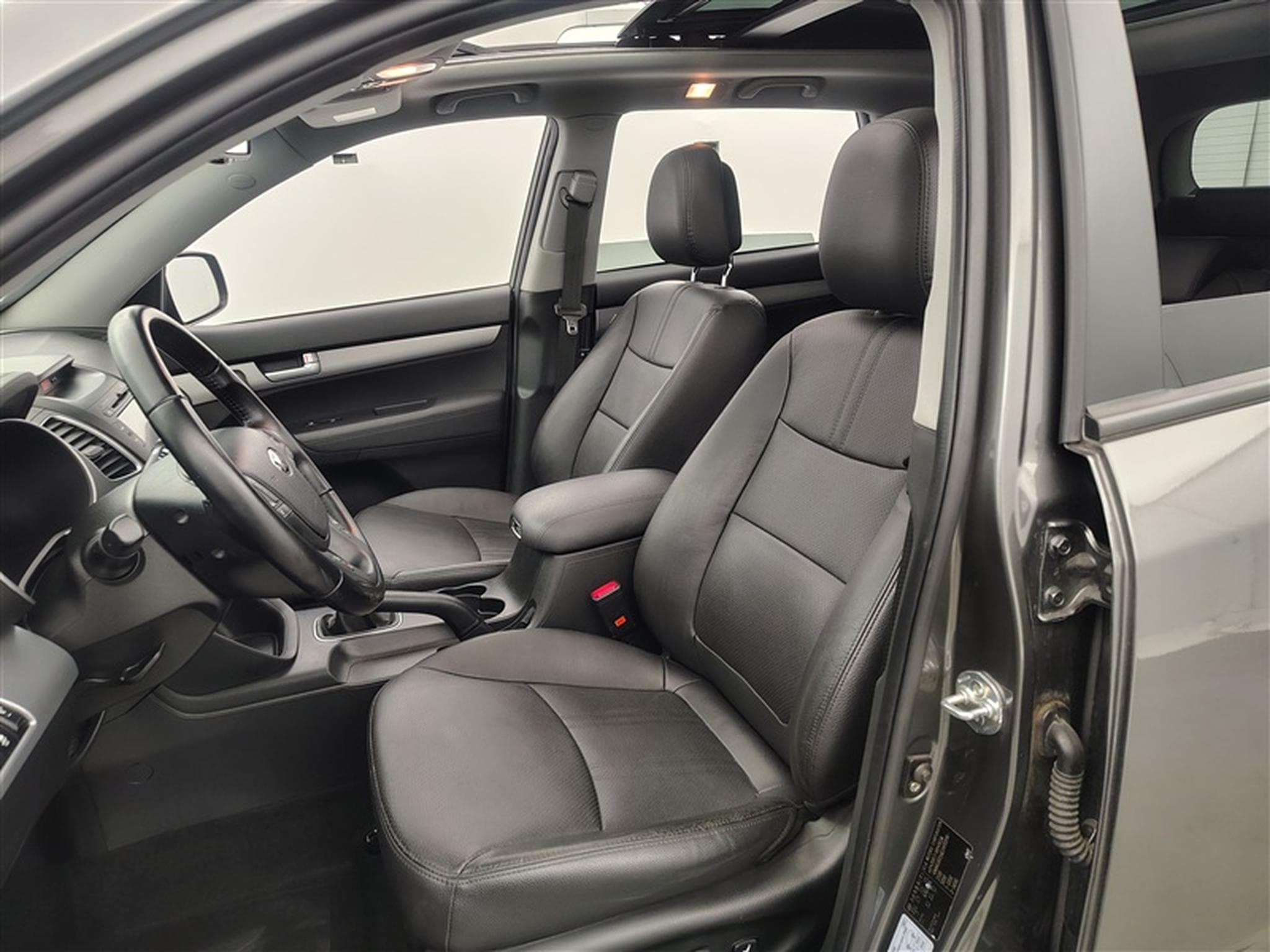 Kia Sorento 2 CRDi  7pl.//CUIR/NAVI/TO PANO/XENON (2017) - Foto 7