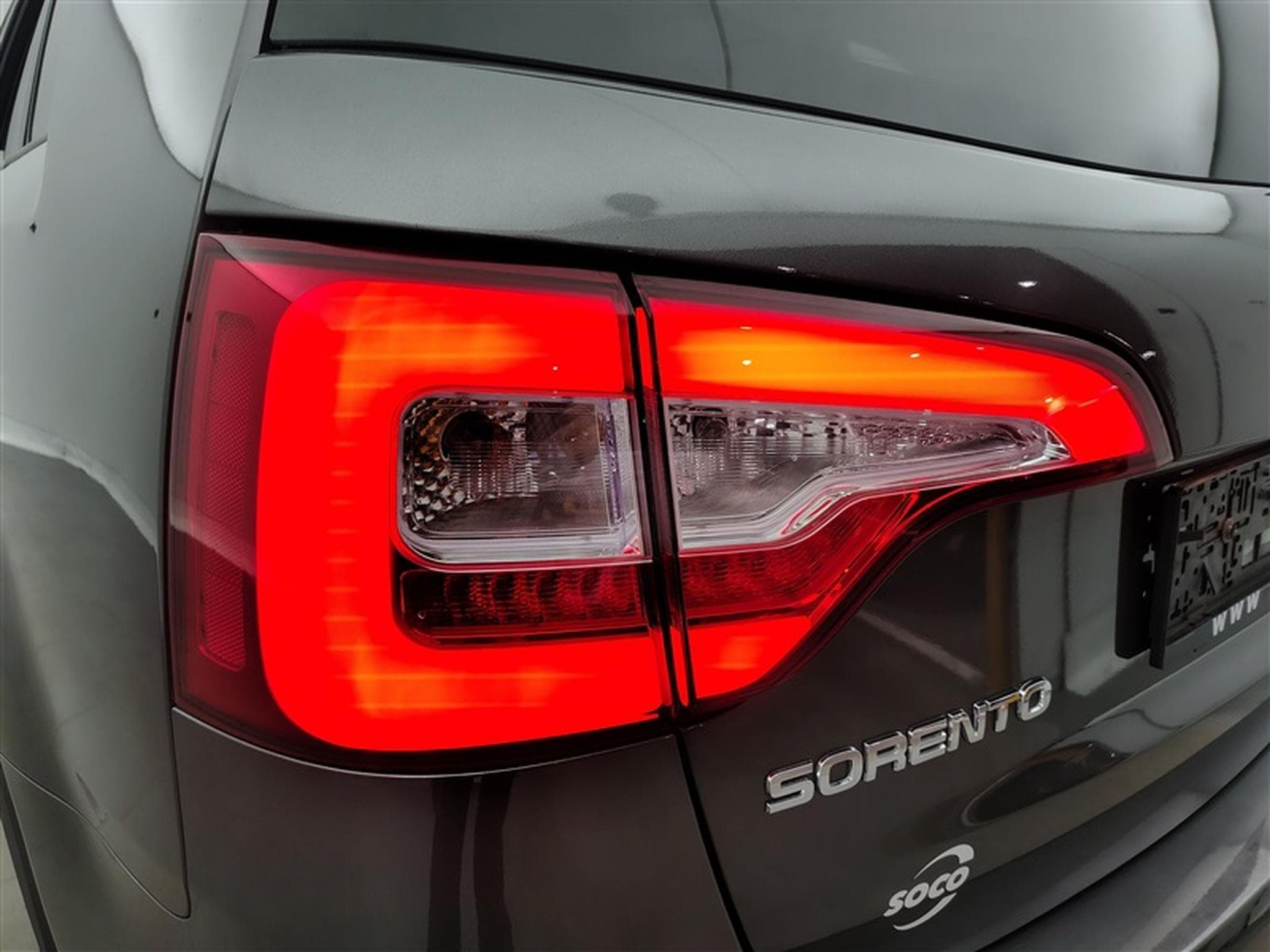 Kia Sorento 2 CRDi  7pl.//CUIR/NAVI/TO PANO/XENON (2017) - Foto 16