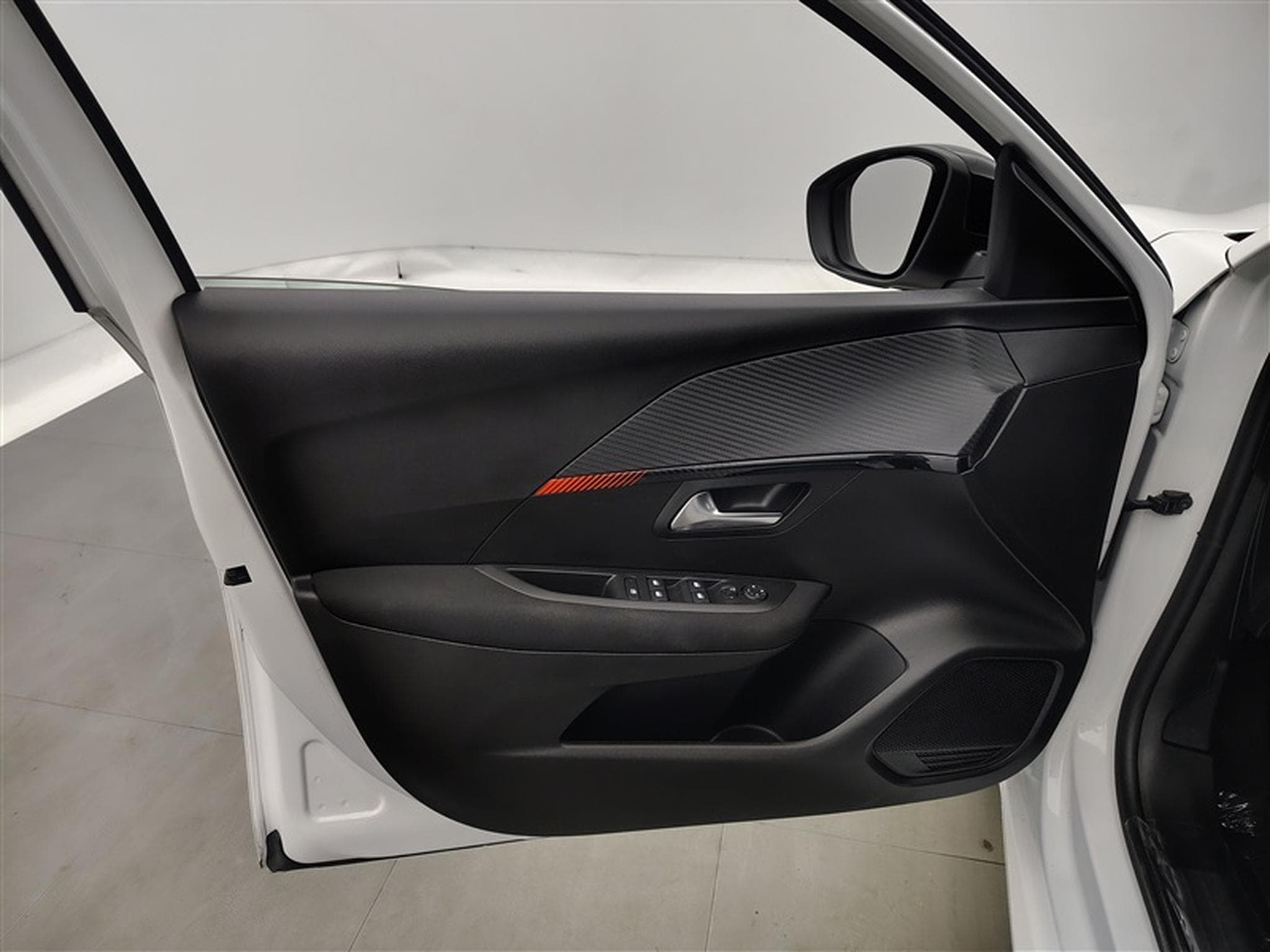 Peugeot 208 1.2i PureTech Active MIRRORLINK / PDC AR / JA 16" (2022) - Foto 16
