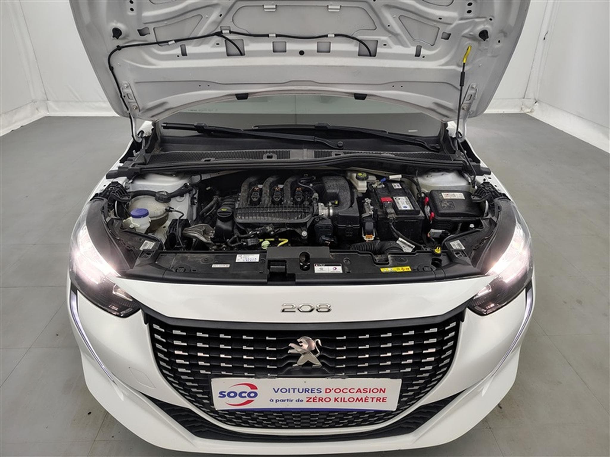 Peugeot 208 1.2i PureTech Active MIRRORLINK / PDC AR / JA 16" (2022) - Foto 18