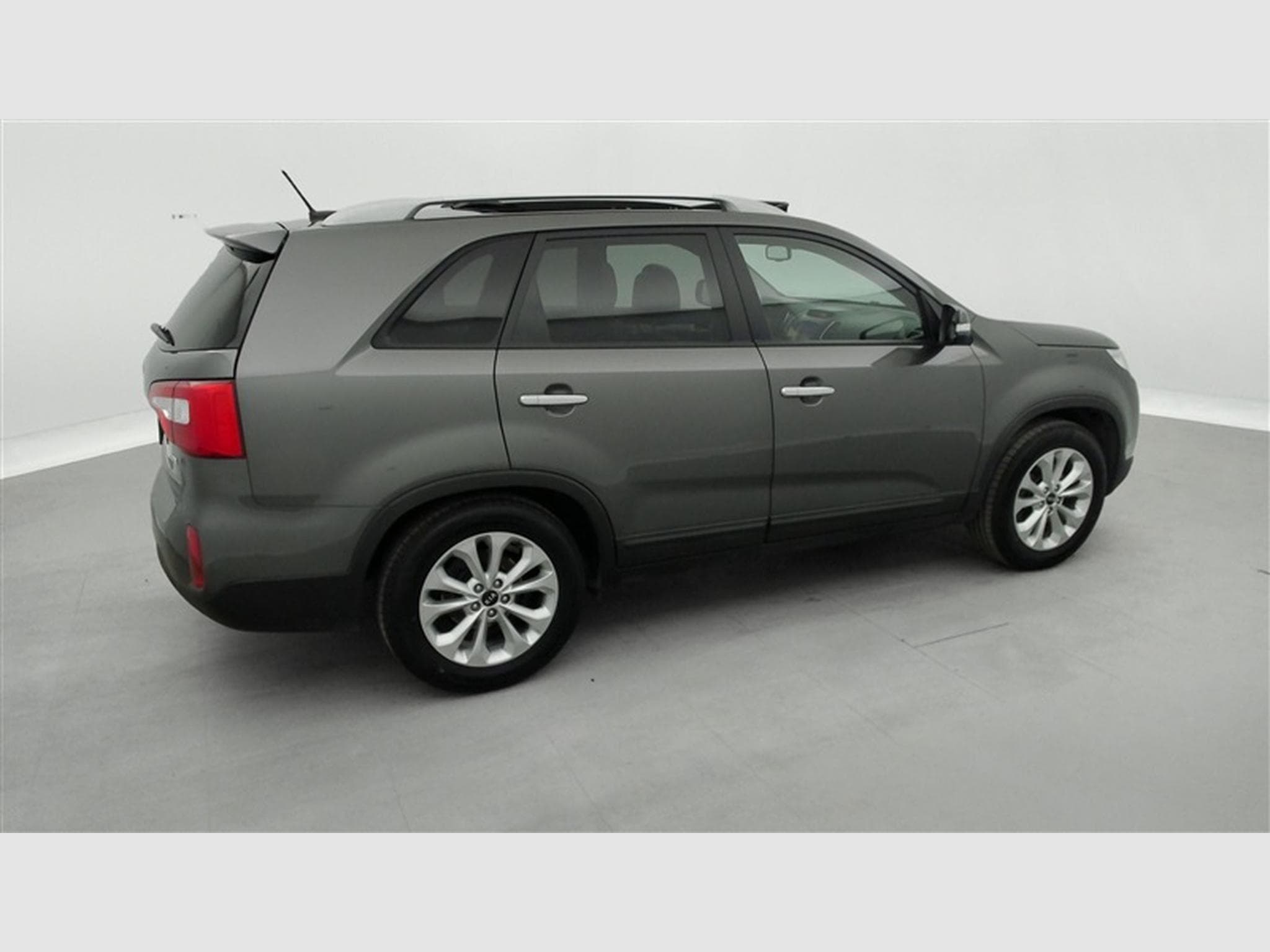 Kia Sorento 2 CRDi  7pl.//CUIR/NAVI/TO PANO/XENON (2017) - Foto 25