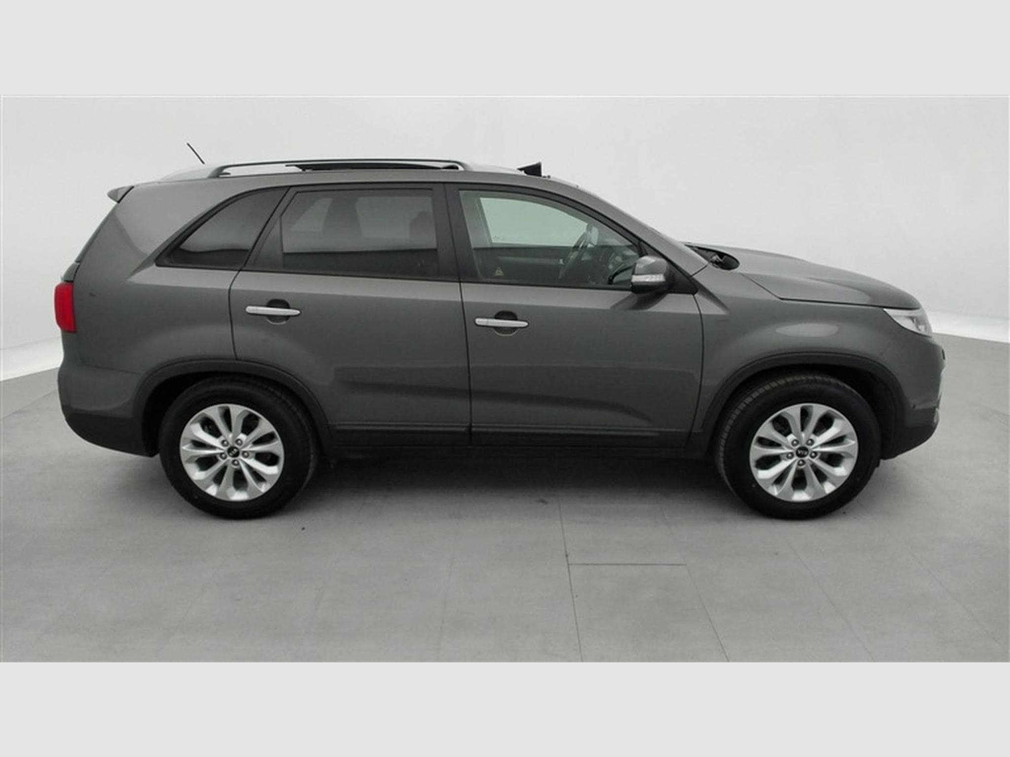 Kia Sorento 2 CRDi  7pl.//CUIR/NAVI/TO PANO/XENON (2017) - Foto 24