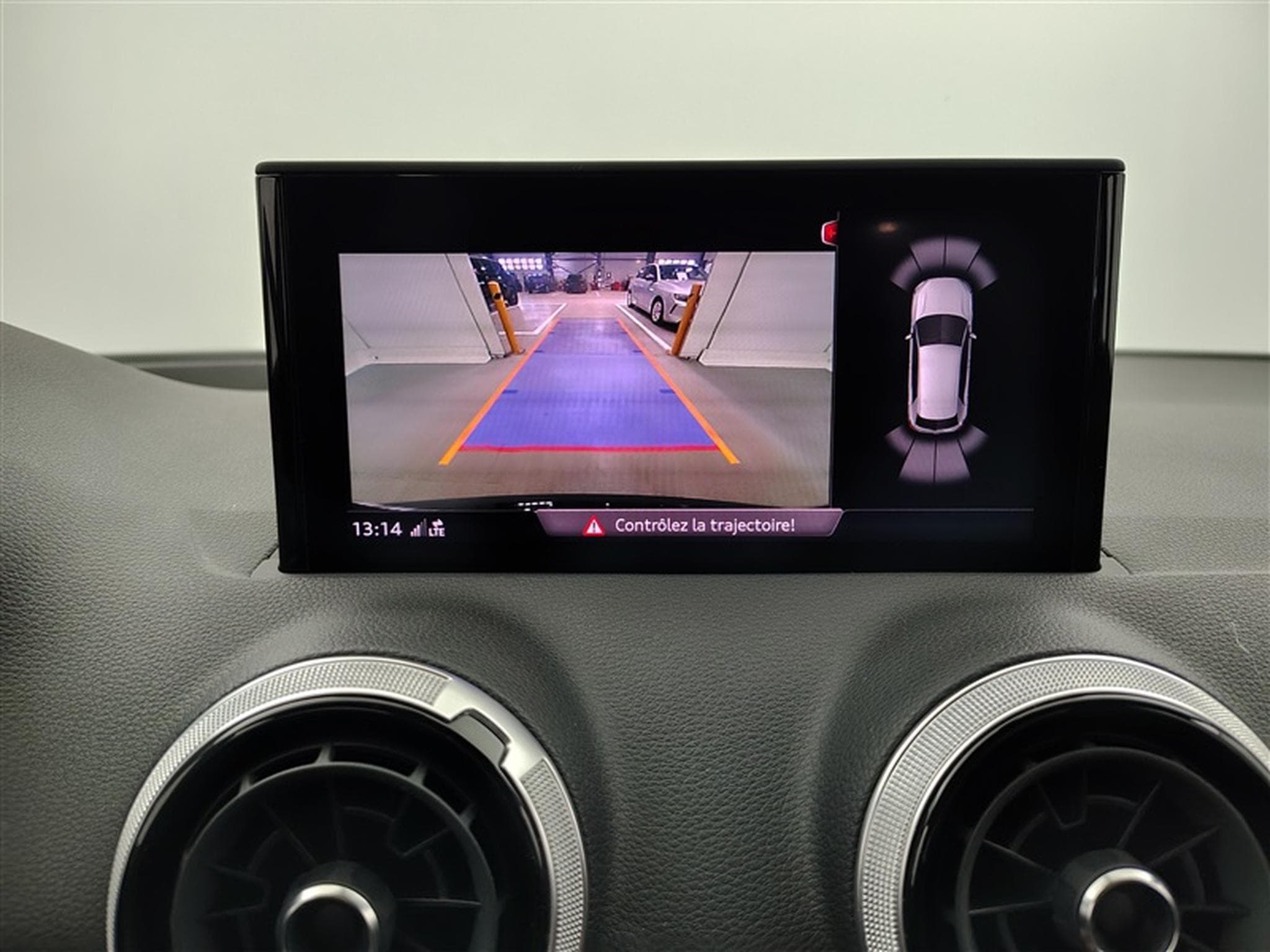Audi Q2 30 TFSI Cuir / Navi Cockpit / Led / PDC av+ar (2022) - Photo 18