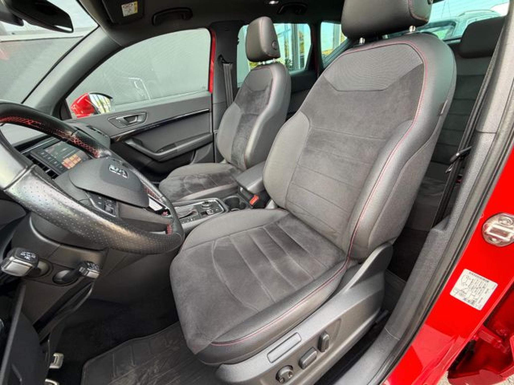 Seat Ateca Ateca 2,0TDi FR 4x4 Pano AHK 360° Navi Leder (2018) - Photo 10