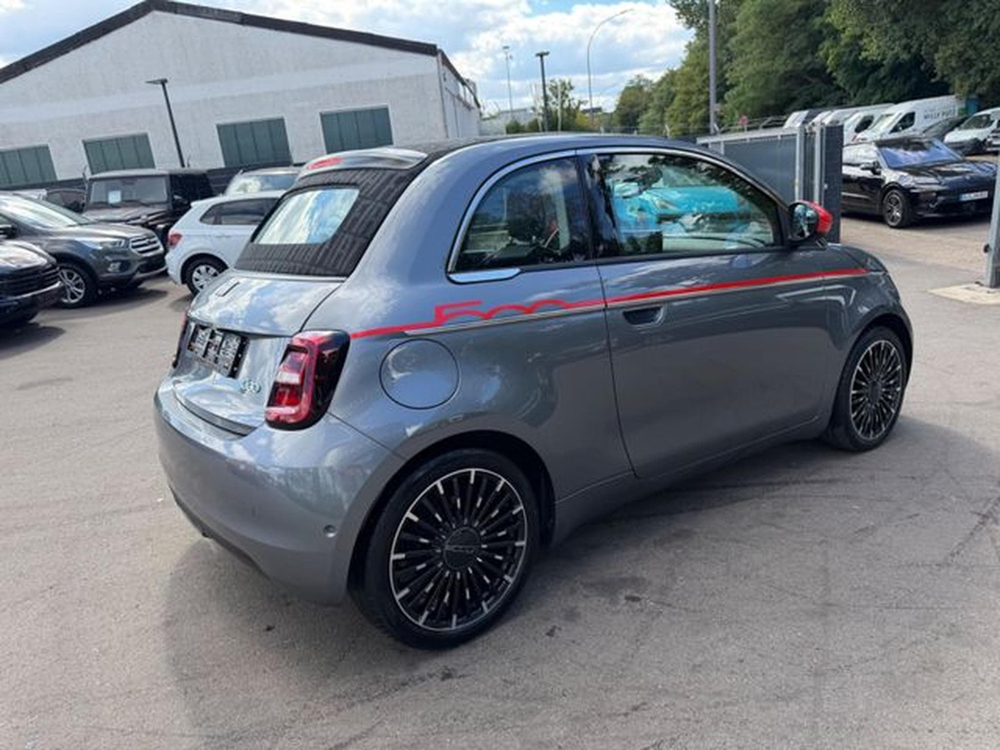 Fiat 500 500e  LA PRIMA BY BOCELLI*ACC*APPLE CAR*JBL* (2023) - Photo 6