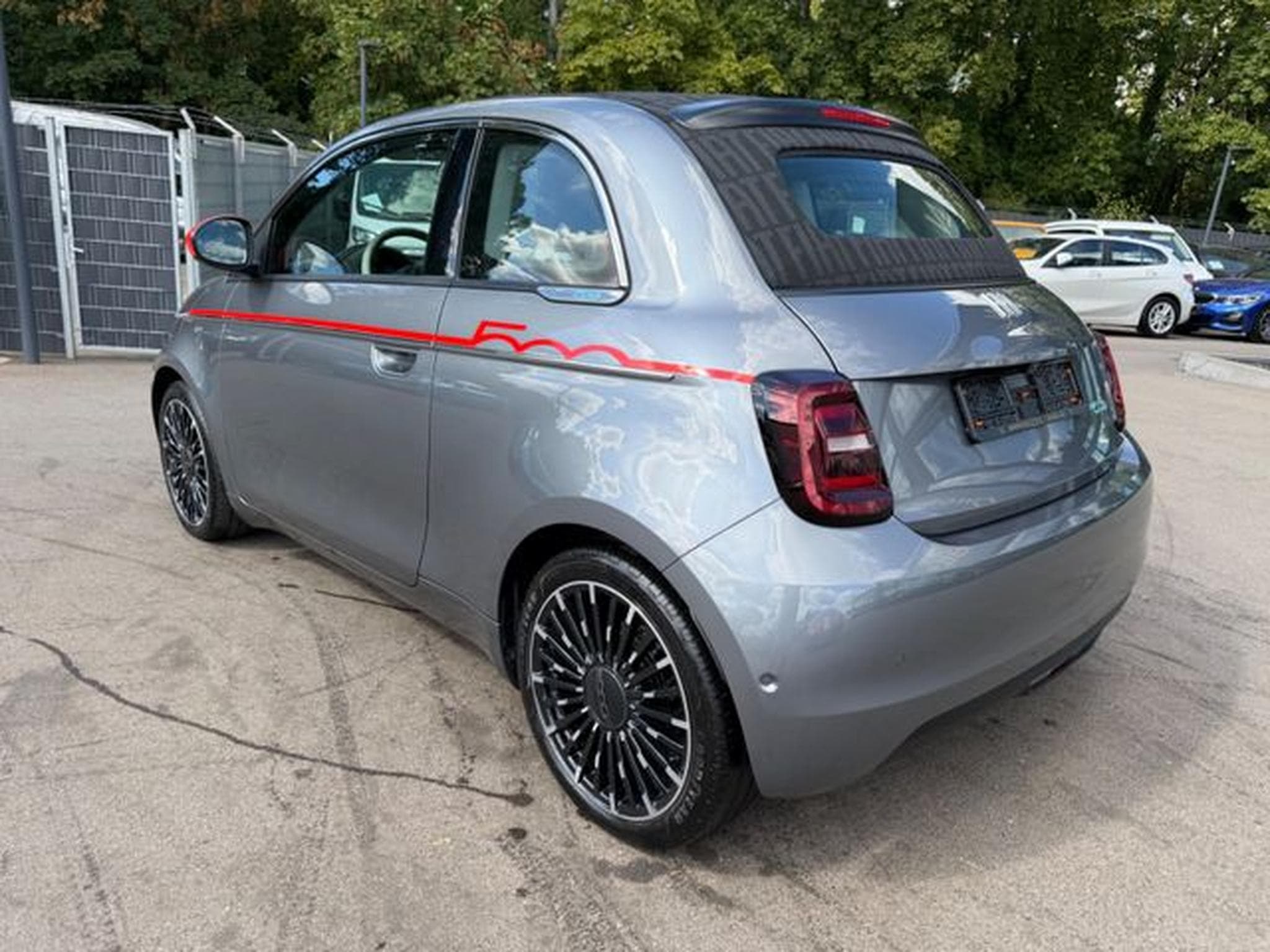 Fiat 500 500e  LA PRIMA BY BOCELLI*ACC*APPLE CAR*JBL* (2023) - Photo 8