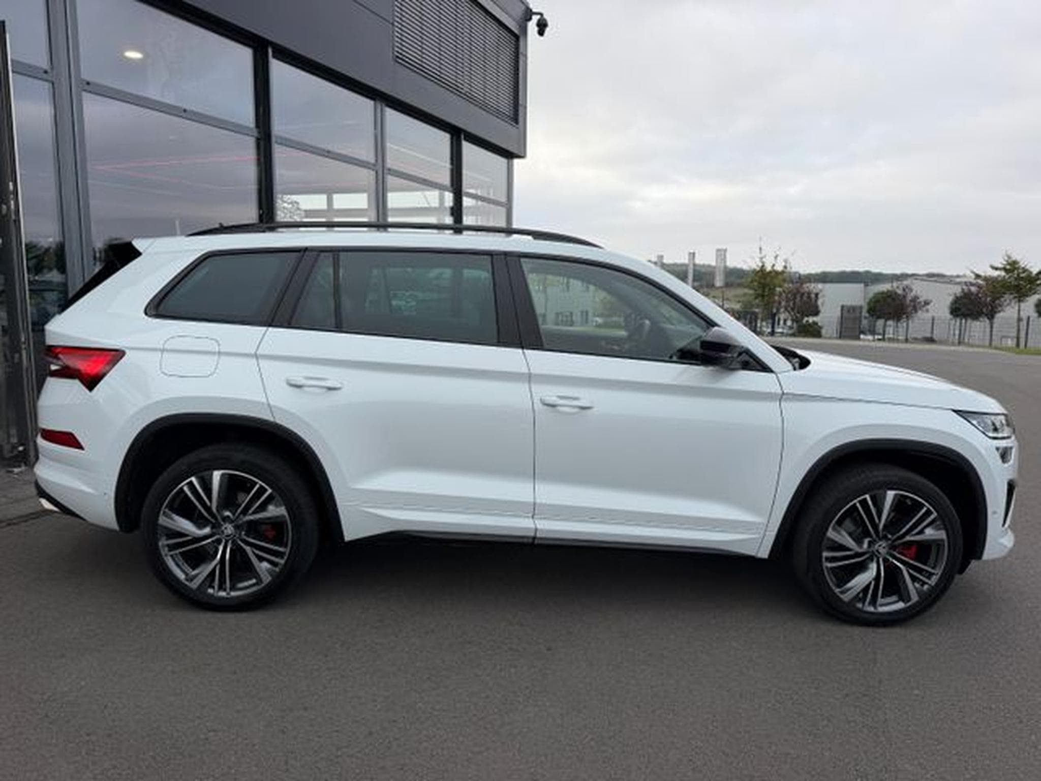 Skoda Kodiaq Kodiaq 2,0TSi RS AHK Columbus DCC Memory ACC (2023) - Photo 6