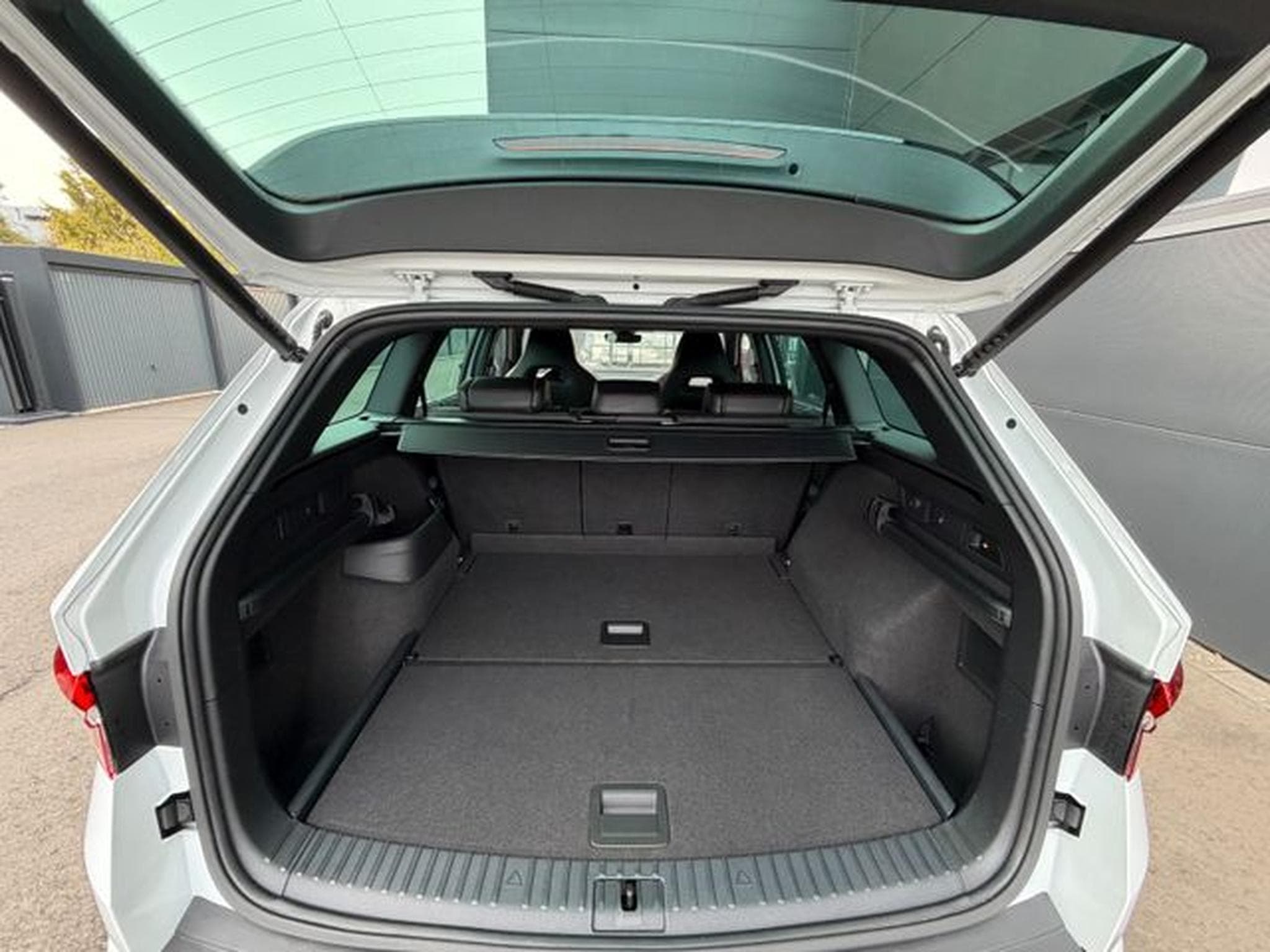 Skoda Kodiaq Kodiaq 2,0TSi RS AHK Columbus DCC Memory ACC (2023) - Photo 14