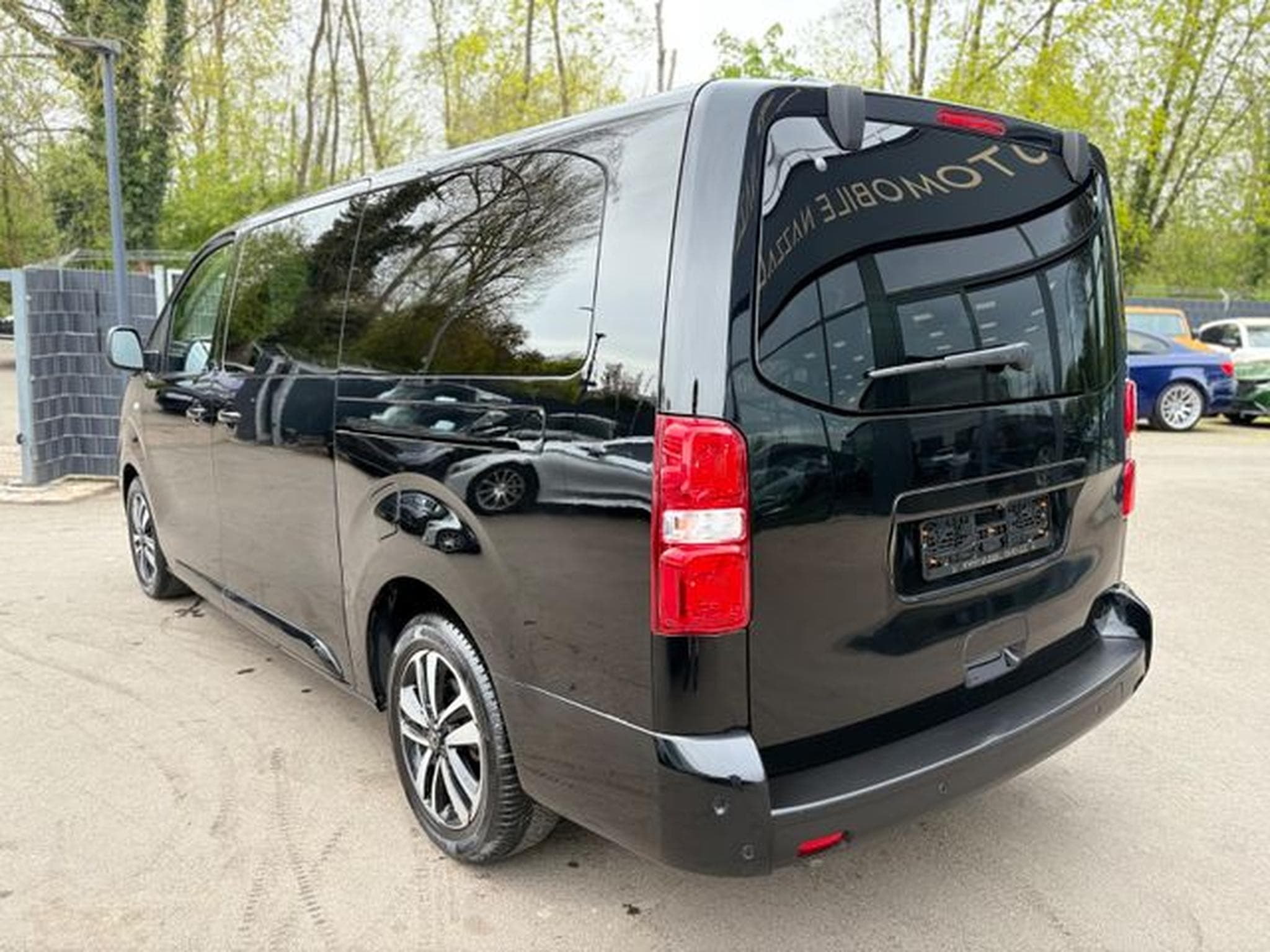Citroën SpaceTourer SPACETOURER PLUS XL AUT..*1.HAND*NAVI*8 SITZER* (2024) - Foto 10