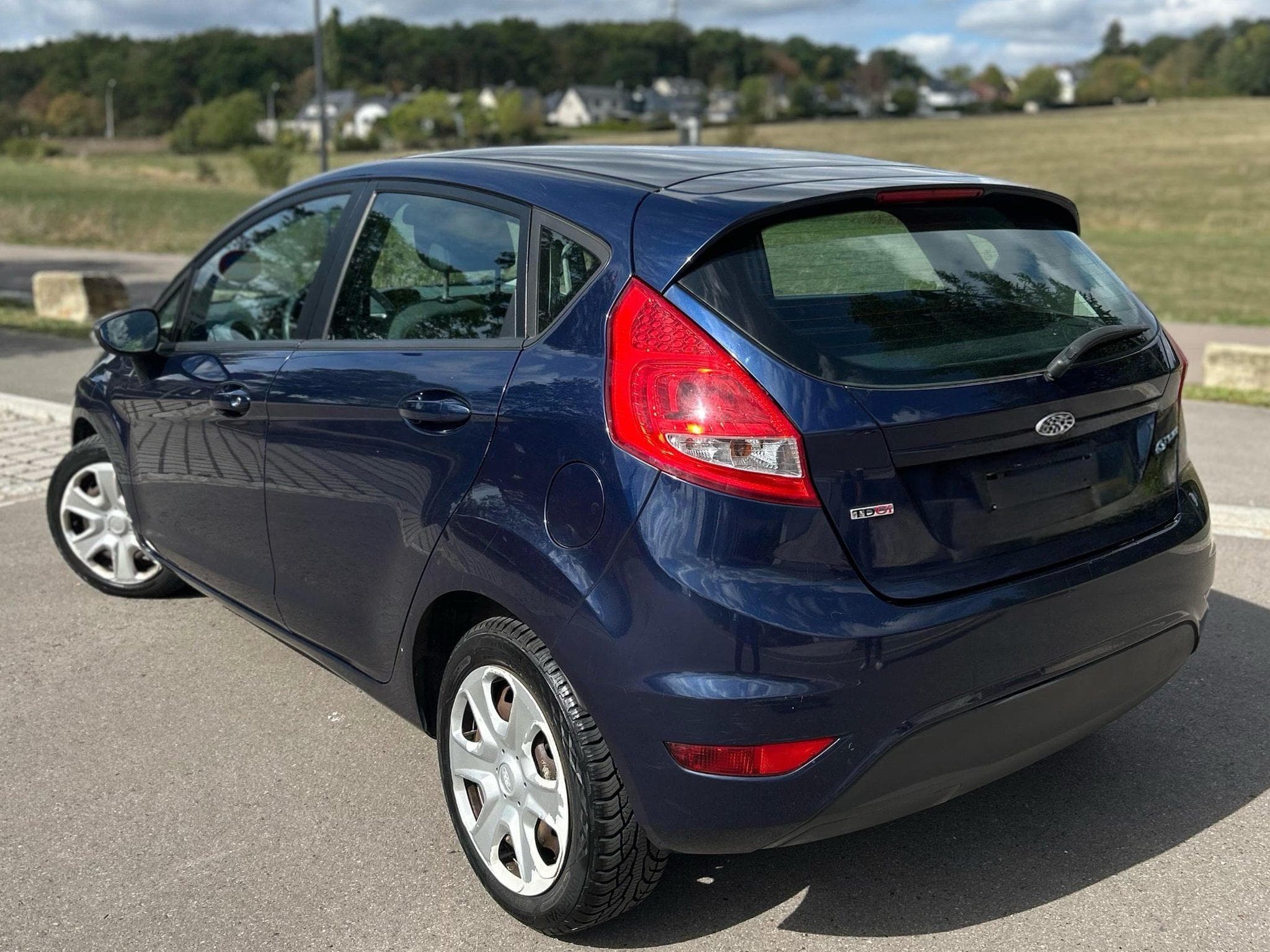 Ford Fiesta TDI -JA8 (2011) - Photo 5