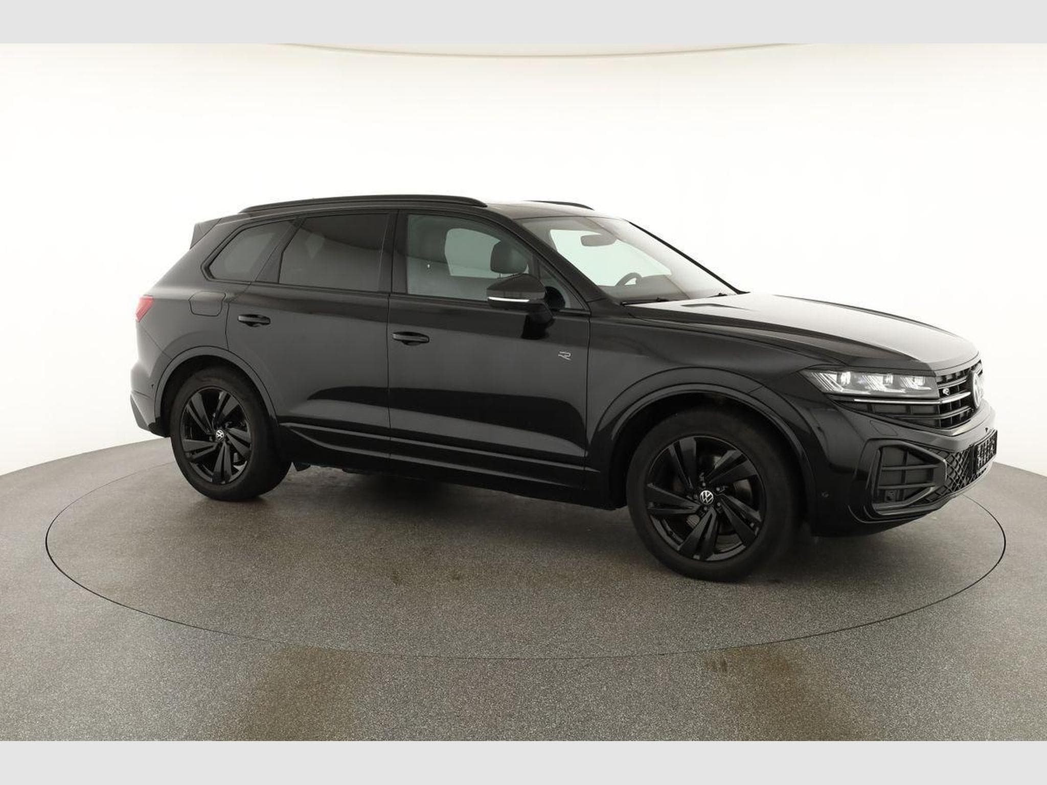 VW Touareg 3.0 TDI 210 kW 4Motion R-Line (2024) - Photo 25