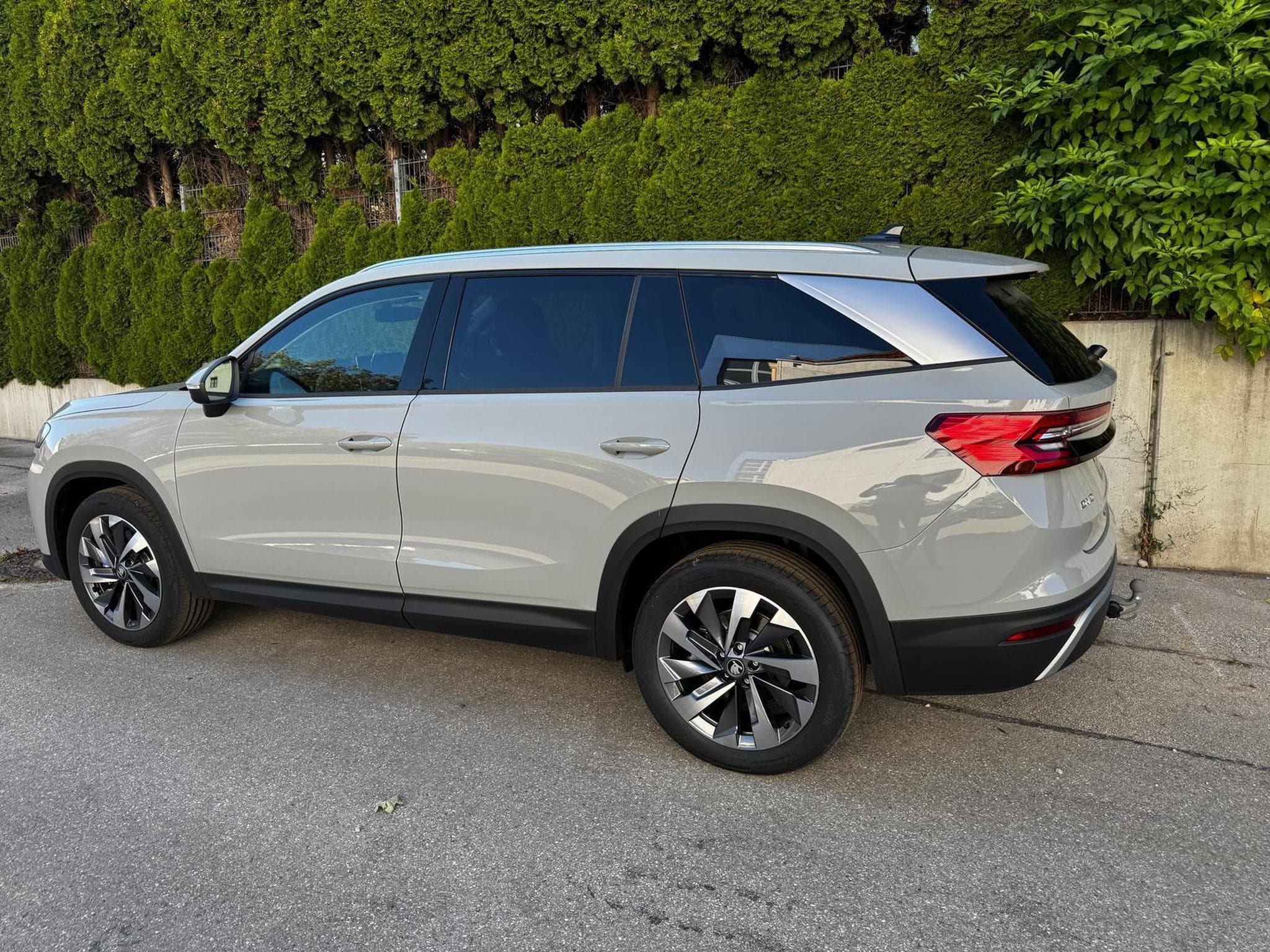 Skoda Kodiaq 2.0 TDI 142 kW 4x4 Selection (2026) - Photo 3
