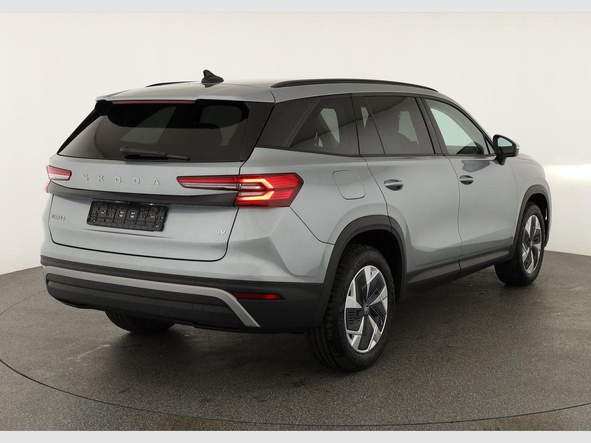 Skoda Kodiaq 1.5 TSI iV 150 kW Selection (2026) - Foto 2