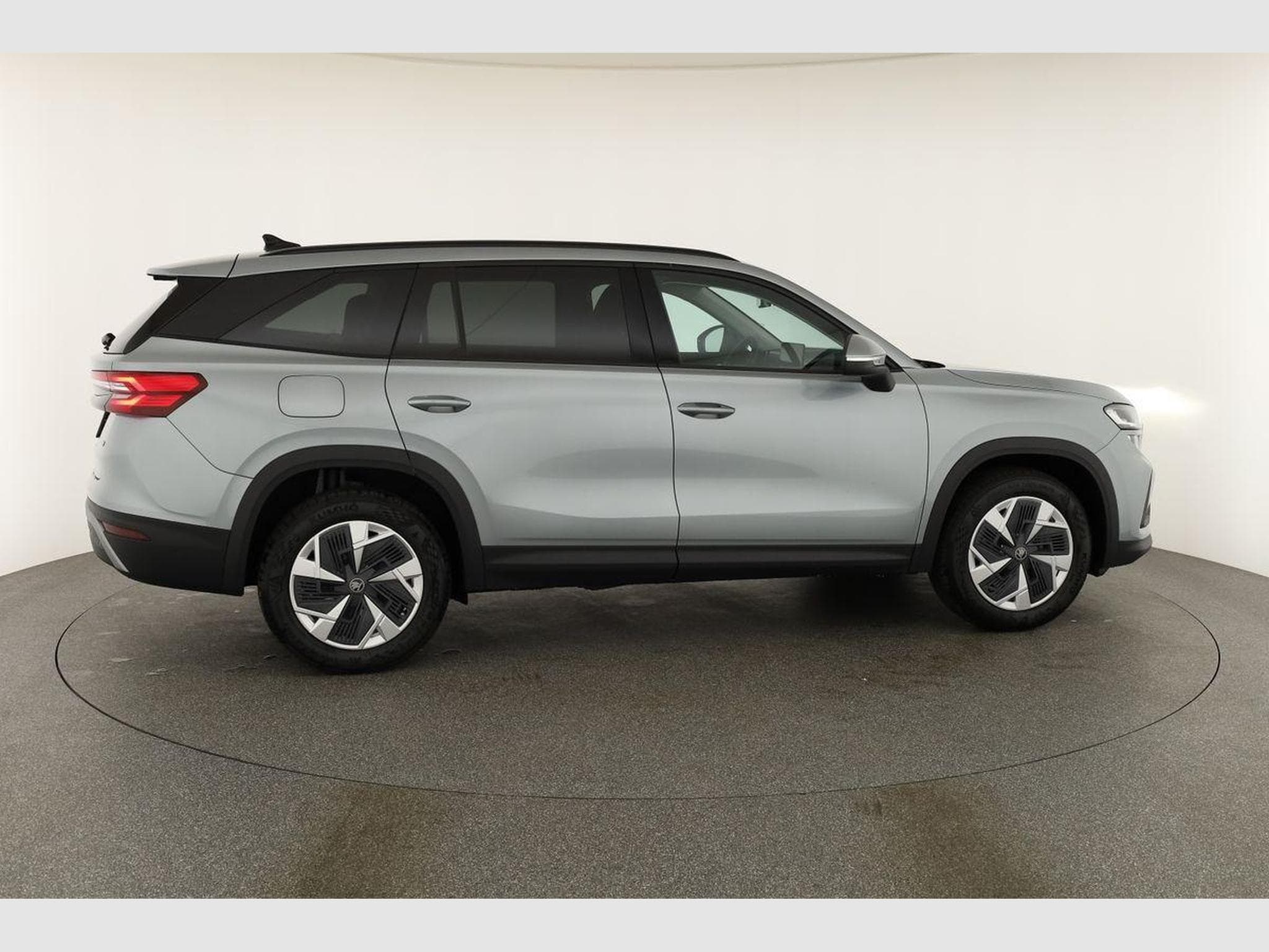 Skoda Kodiaq 1.5 TSI iV 150 kW Selection (2026) - Foto 22