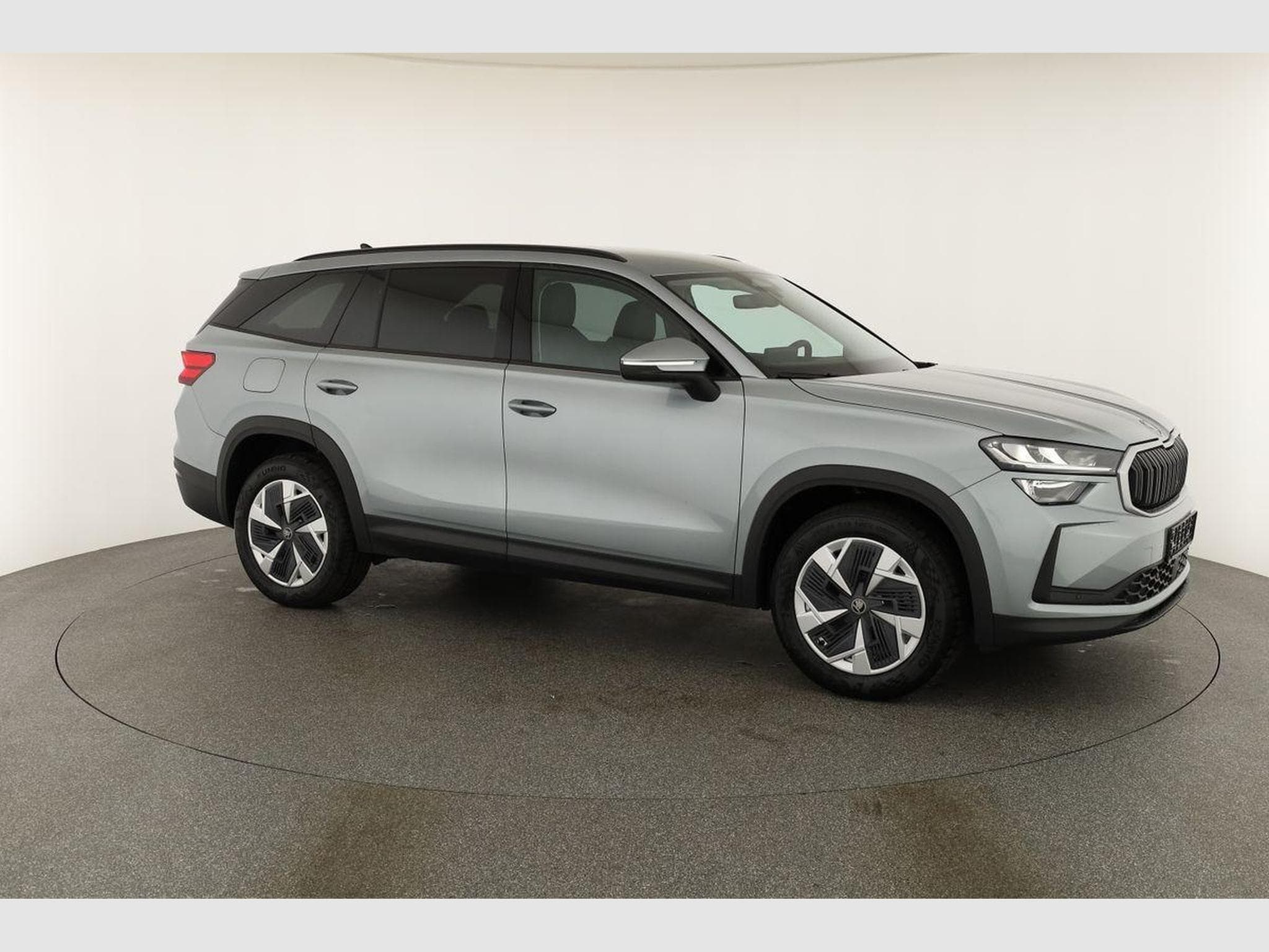 Skoda Kodiaq 1.5 TSI iV 150 kW Selection (2026) - Foto 25