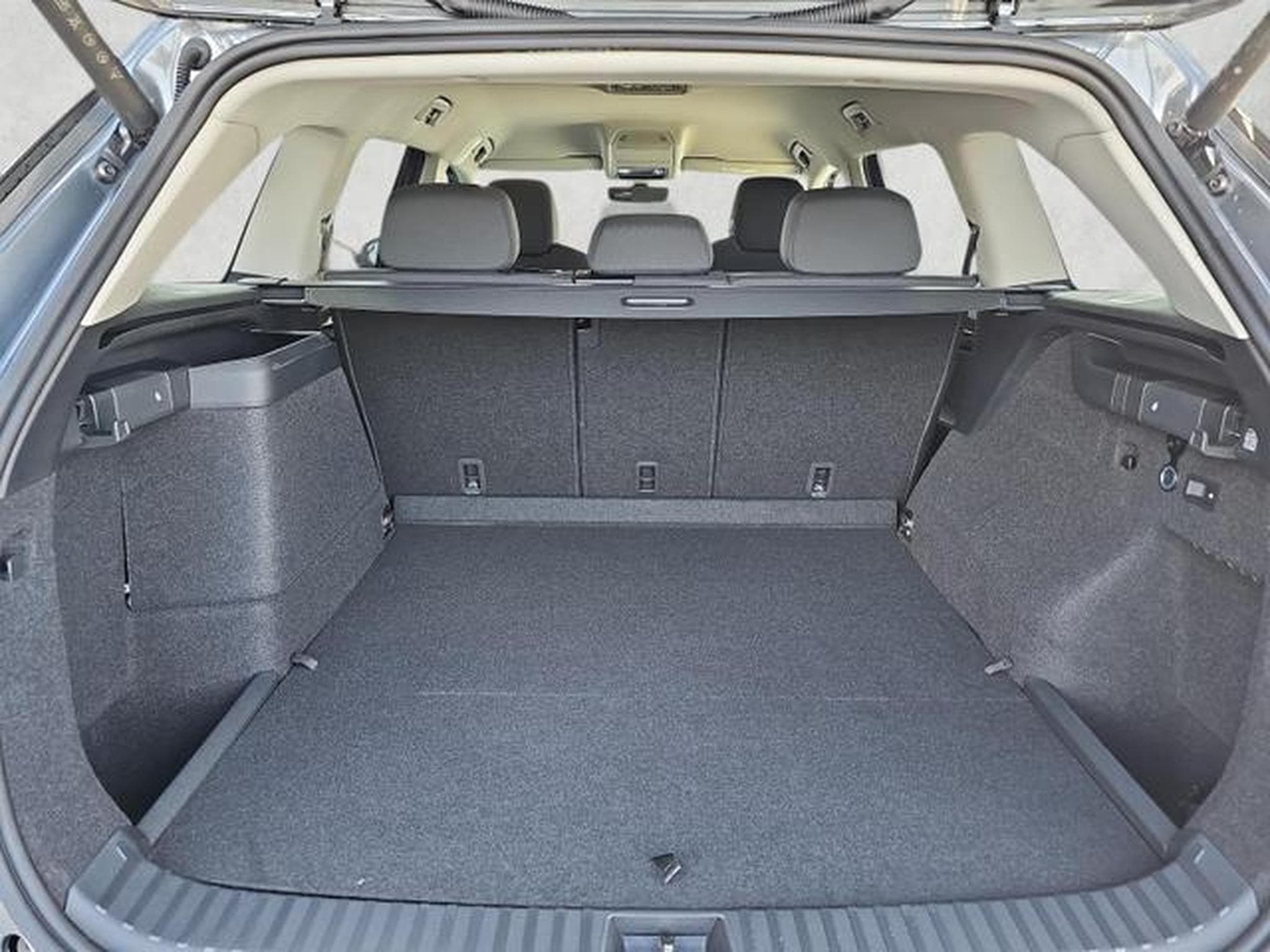 Skoda Kodiaq 1.5 TSI iV 150 kW Selection (2026) - Photo 14