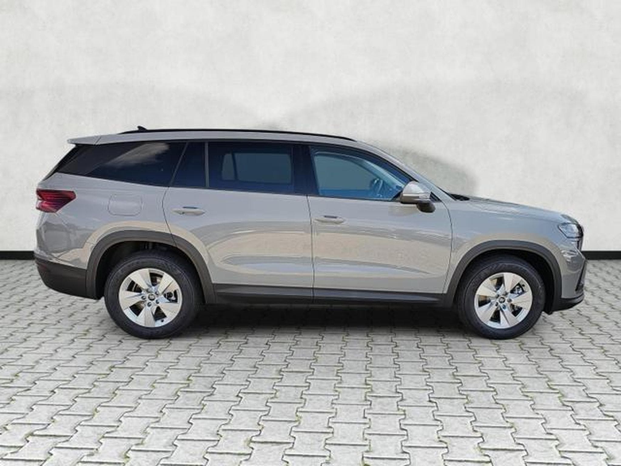 Skoda Kodiaq 1.5 TSI iV 150 kW Selection (2026) - Photo 8