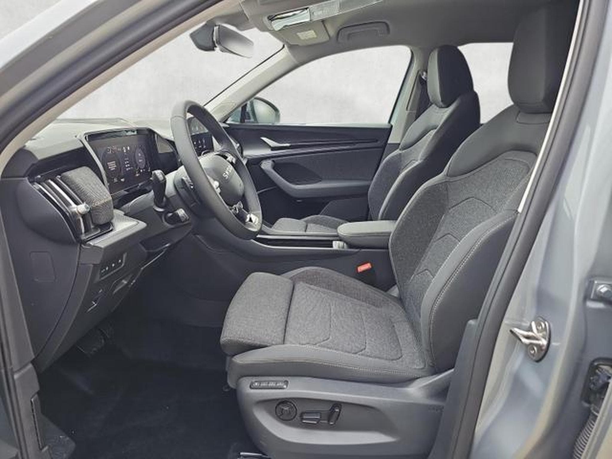 Skoda Kodiaq 1.5 TSI iV 150 kW Selection (2026) - Foto 9