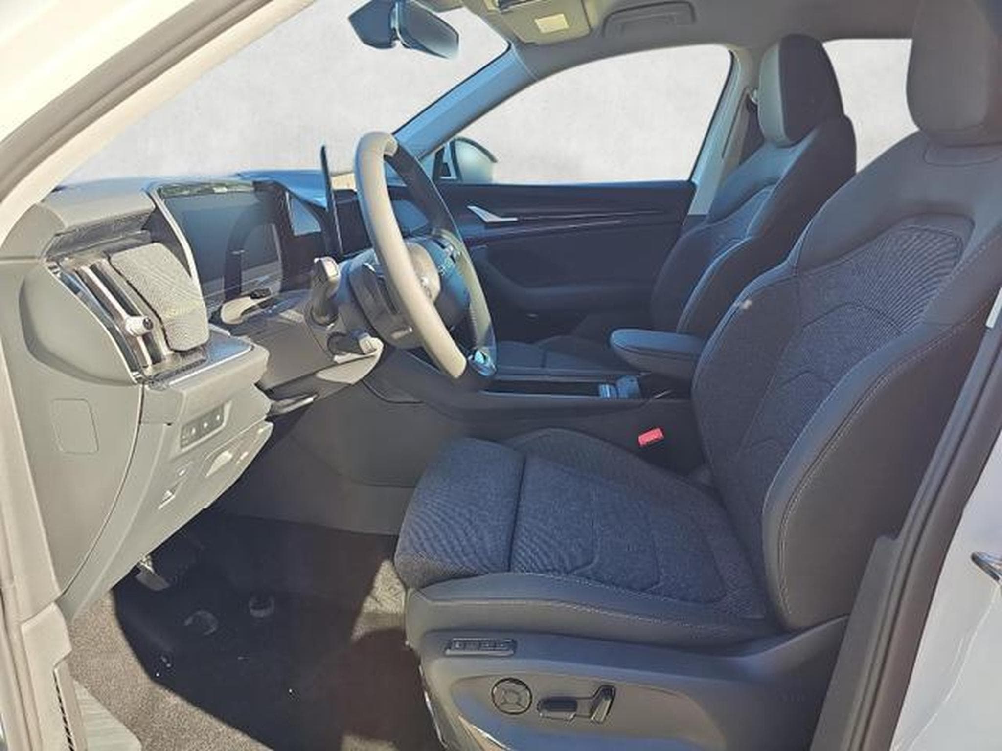 Skoda Kodiaq 1.5 TSI iV 150 kW Selection (2026) - Foto 9