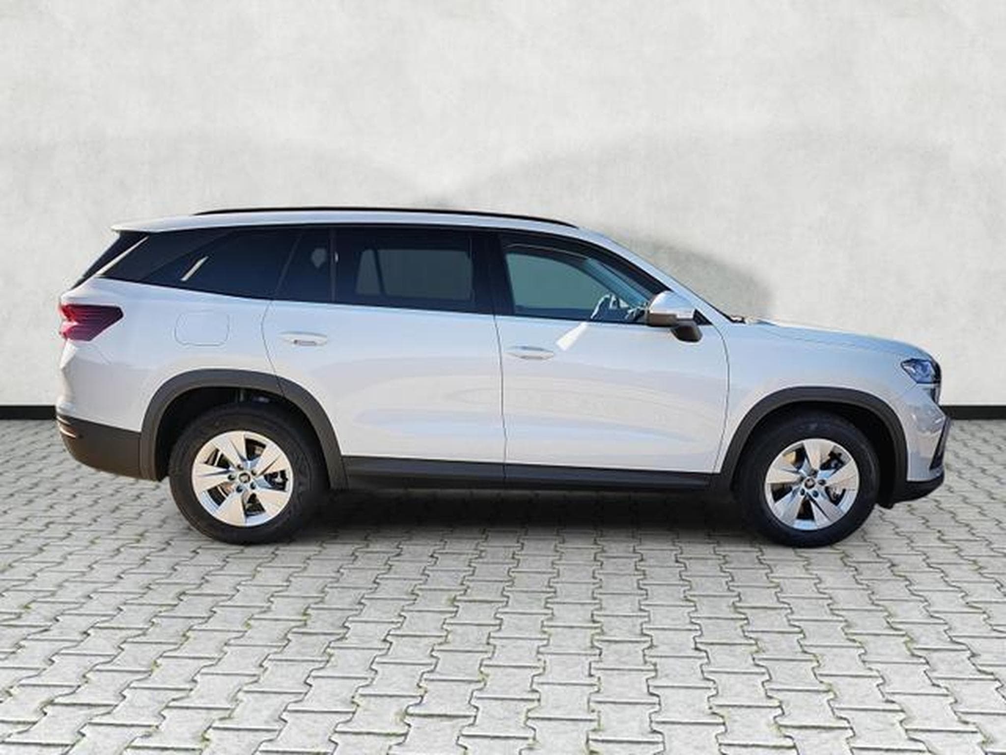 Skoda Kodiaq 1.5 TSI iV 150 kW Selection (2026) - Foto 8