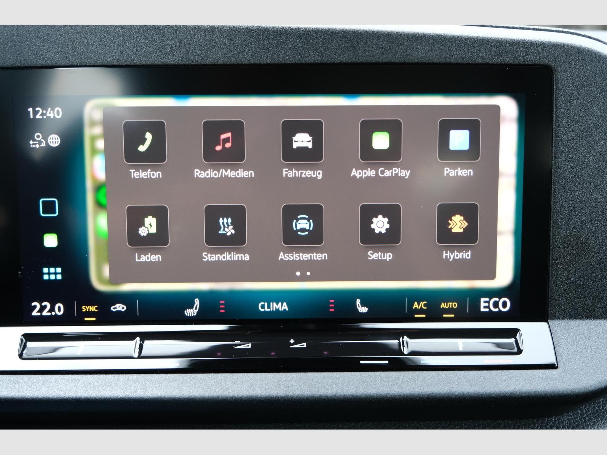 VW Caddy eHybrid Anhängerkupplung App-Connect (2026) - Foto 16