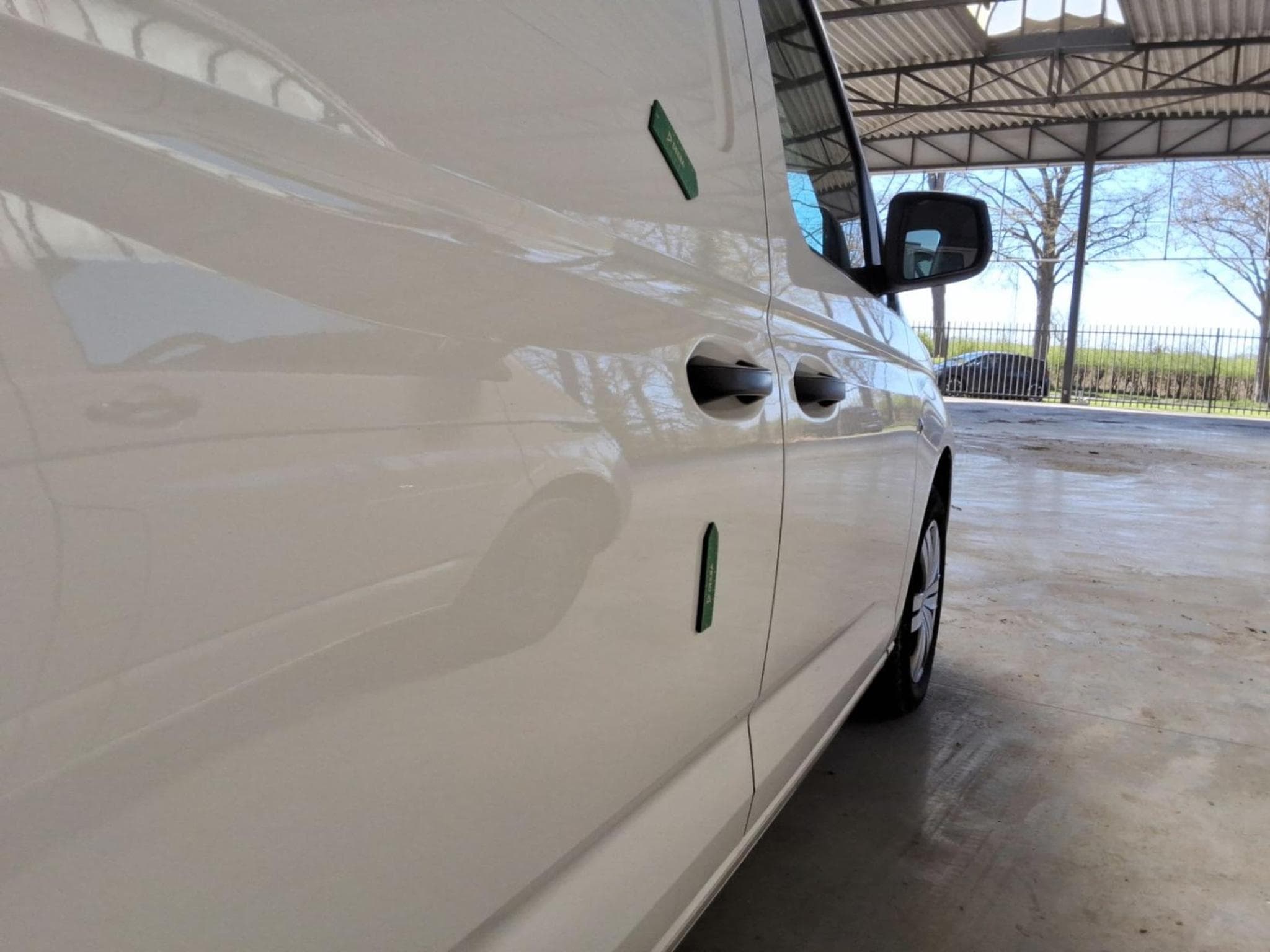 VW Caddy Cargo Maxi LWB (2025) - Photo 24