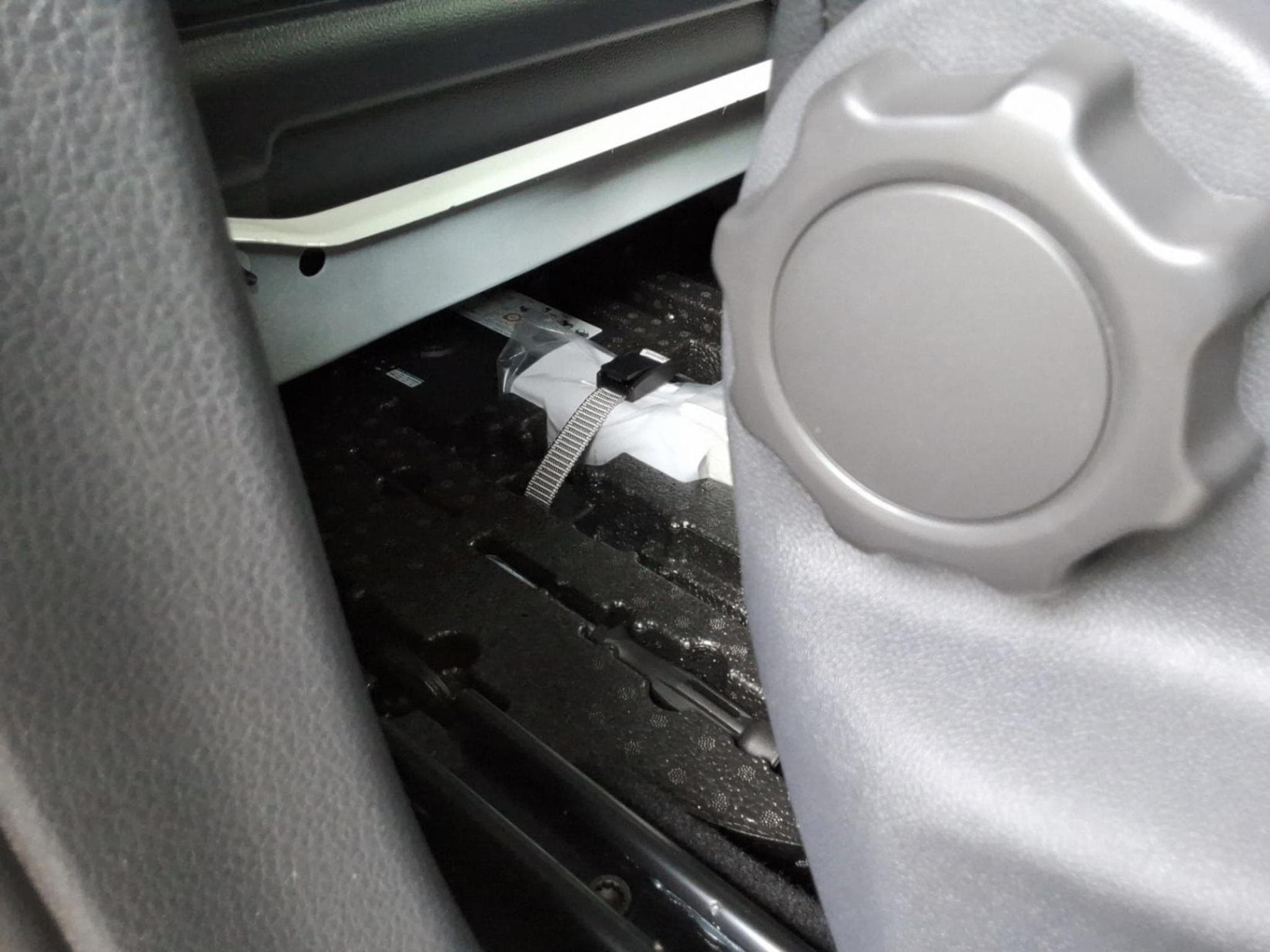VW Caddy Cargo Maxi LWB (2025) - Photo 12