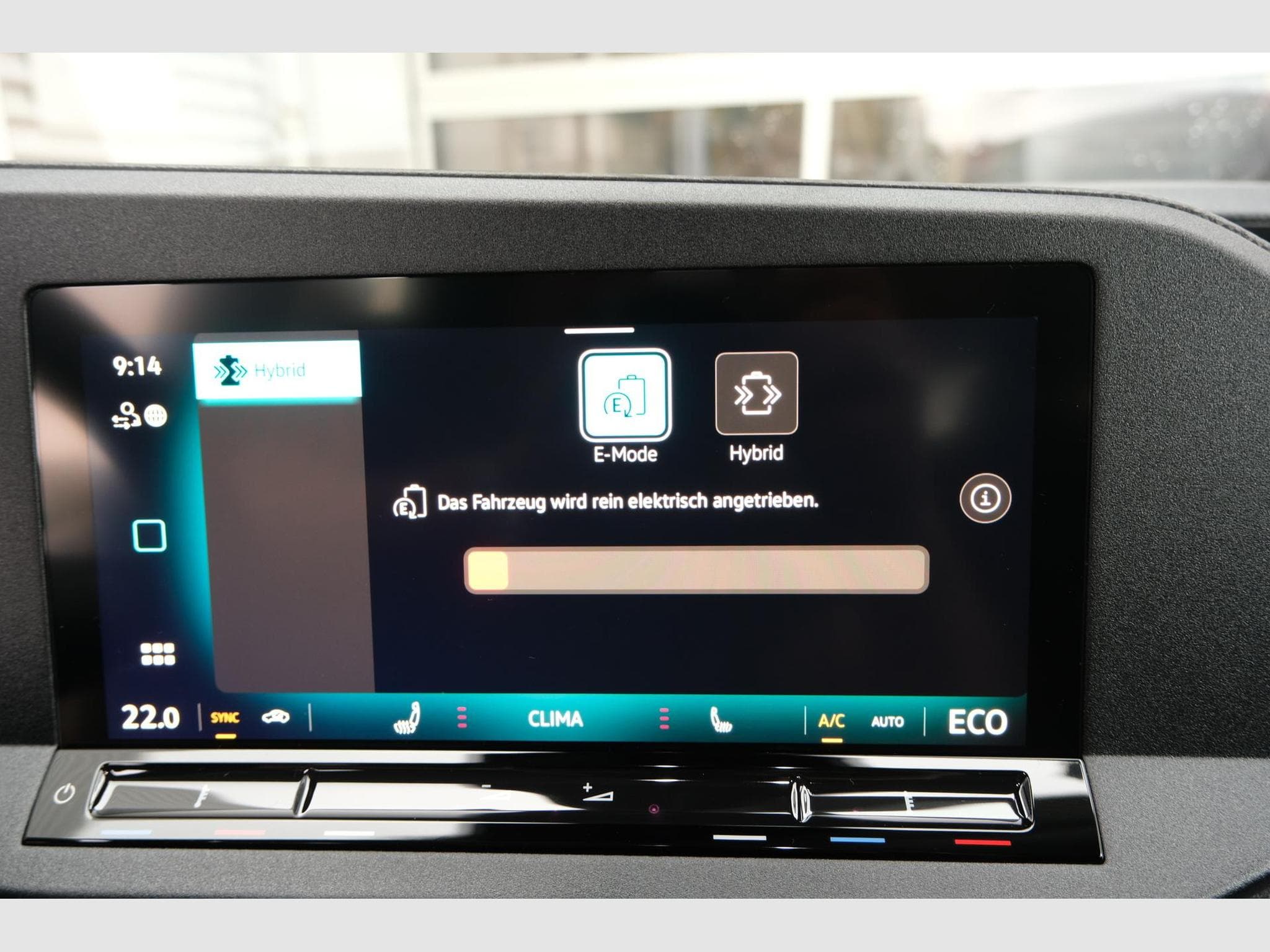 VW Caddy eHybrid Anhängerkupplung App-Connect (2026) - Foto 14