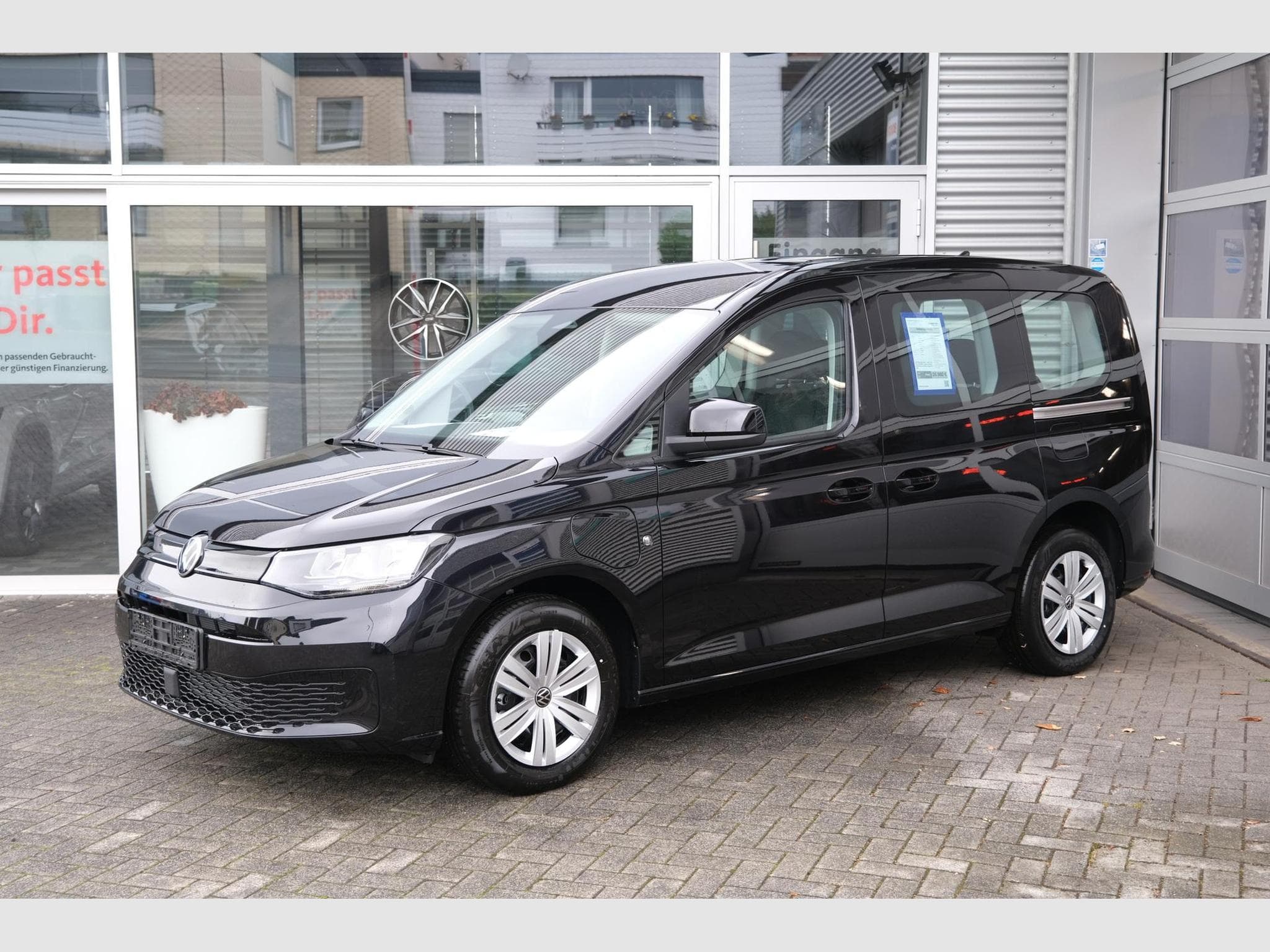 VW Caddy eHybrid Anhängerkupplung App-Connect (2026) - Foto 17