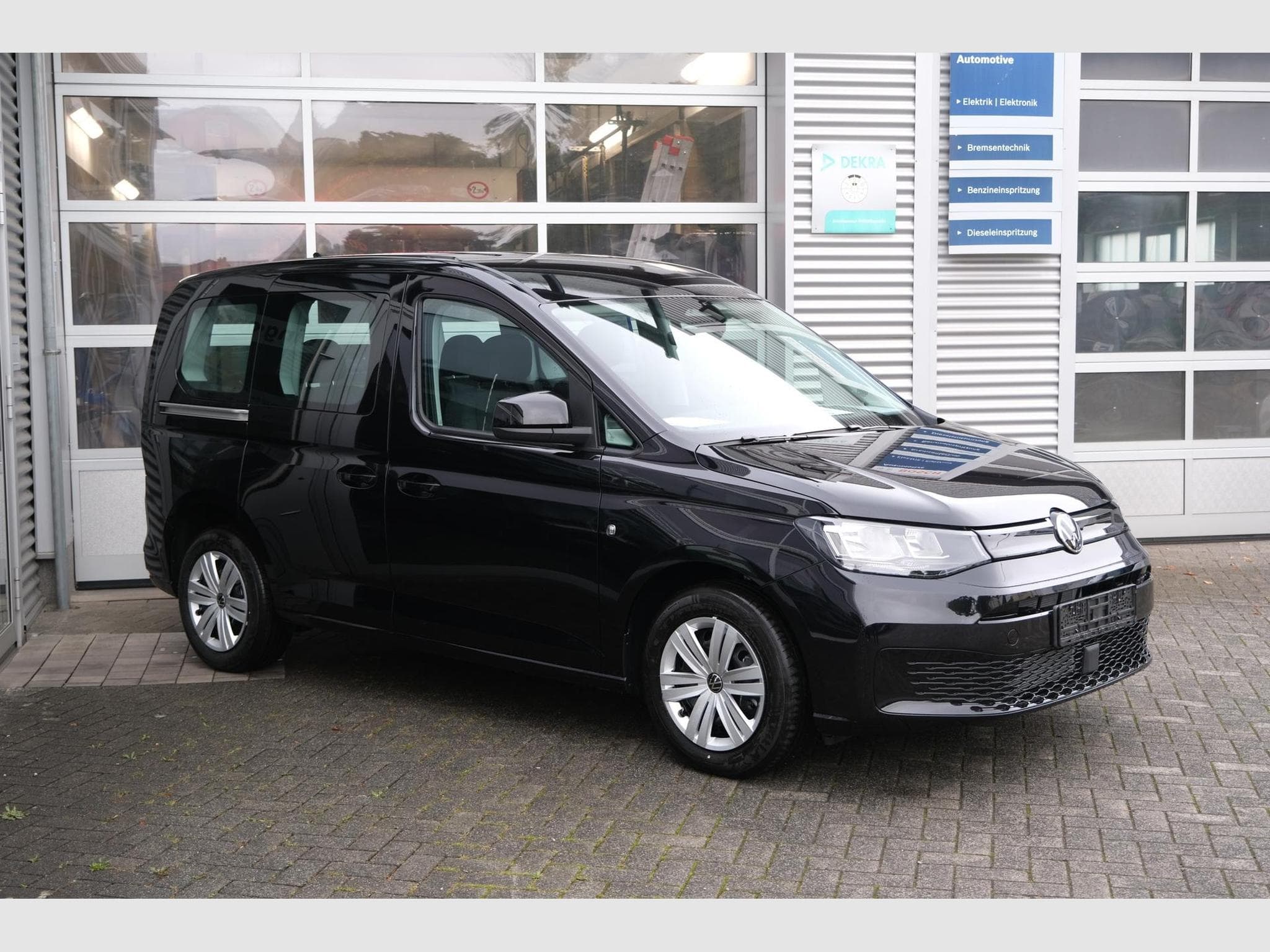 VW Caddy eHybrid Anhängerkupplung App-Connect (2026) - Foto 20