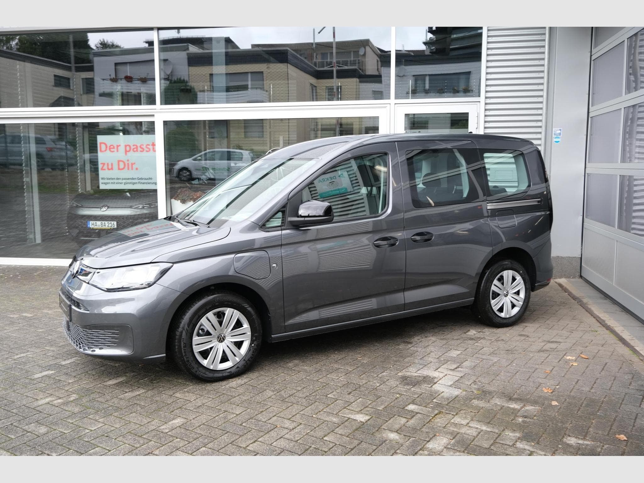 VW Caddy eHybrid Anhängerkupplung App-Connect (2026) - Foto 15
