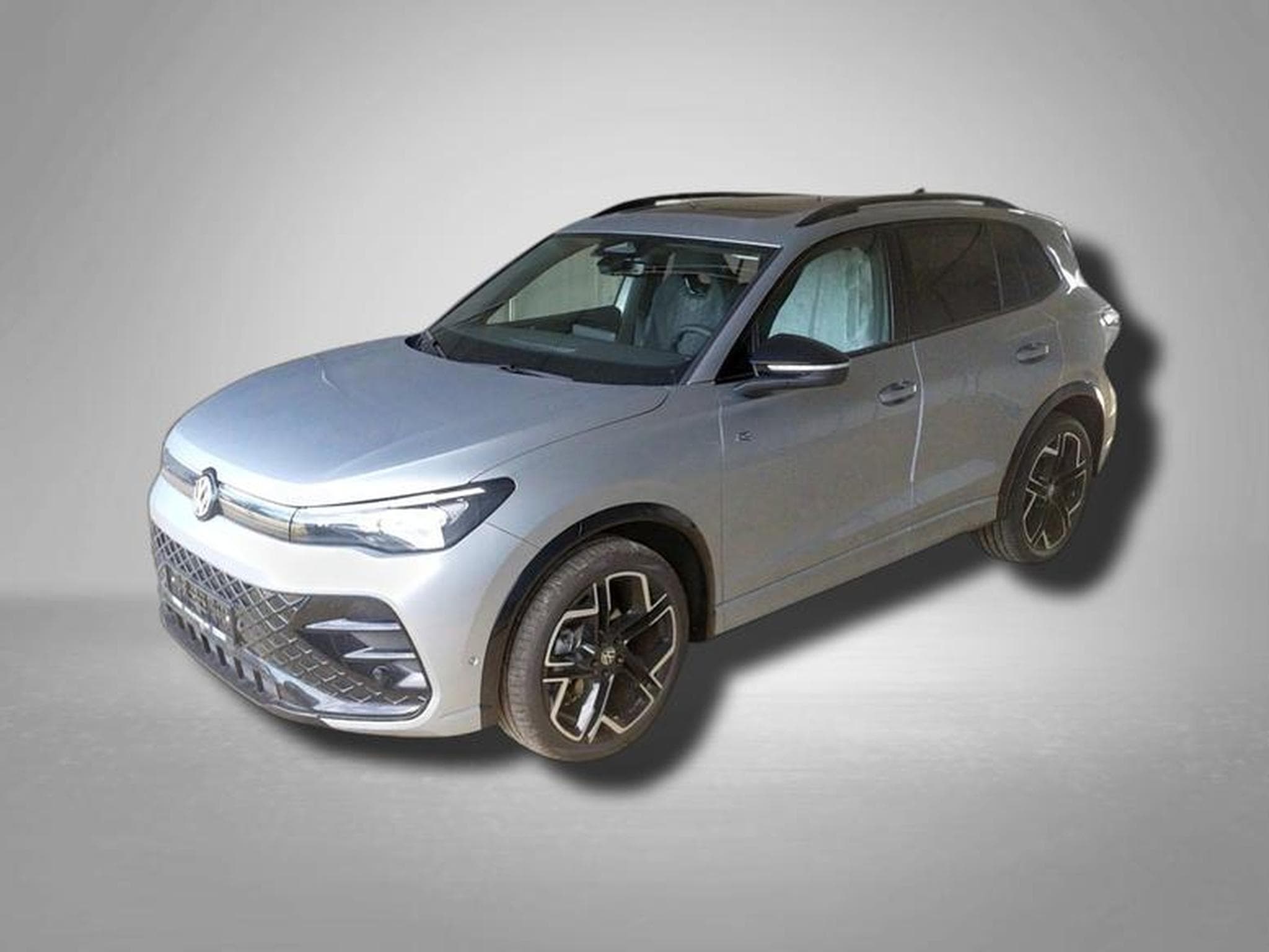 VW Tiguan R-Line 1.5 eTSI 7-Gang-DSG (2026) - Foto 1