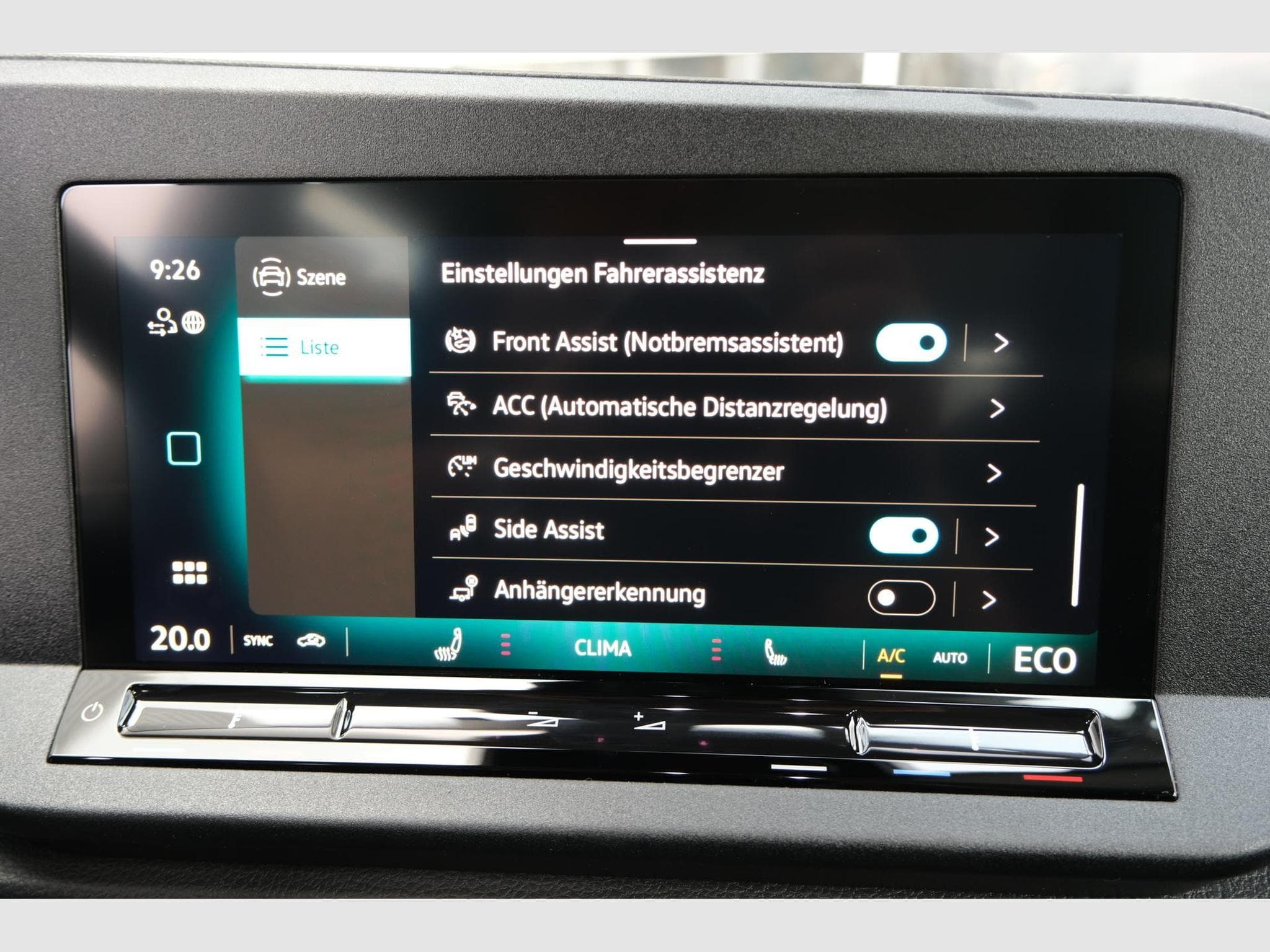 VW Caddy eHybrid Anhängerkupplung App-Connect (2026) - Foto 14