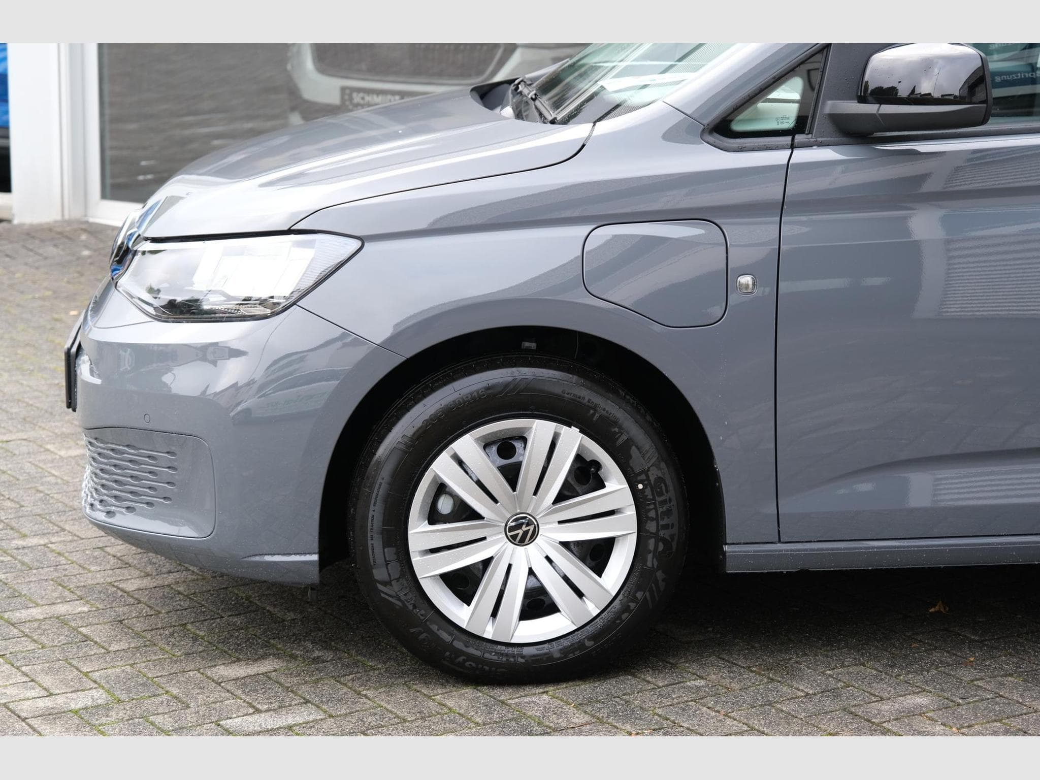 VW Caddy eHybrid Anhängerkupplung App-Connect (2026) - Foto 17