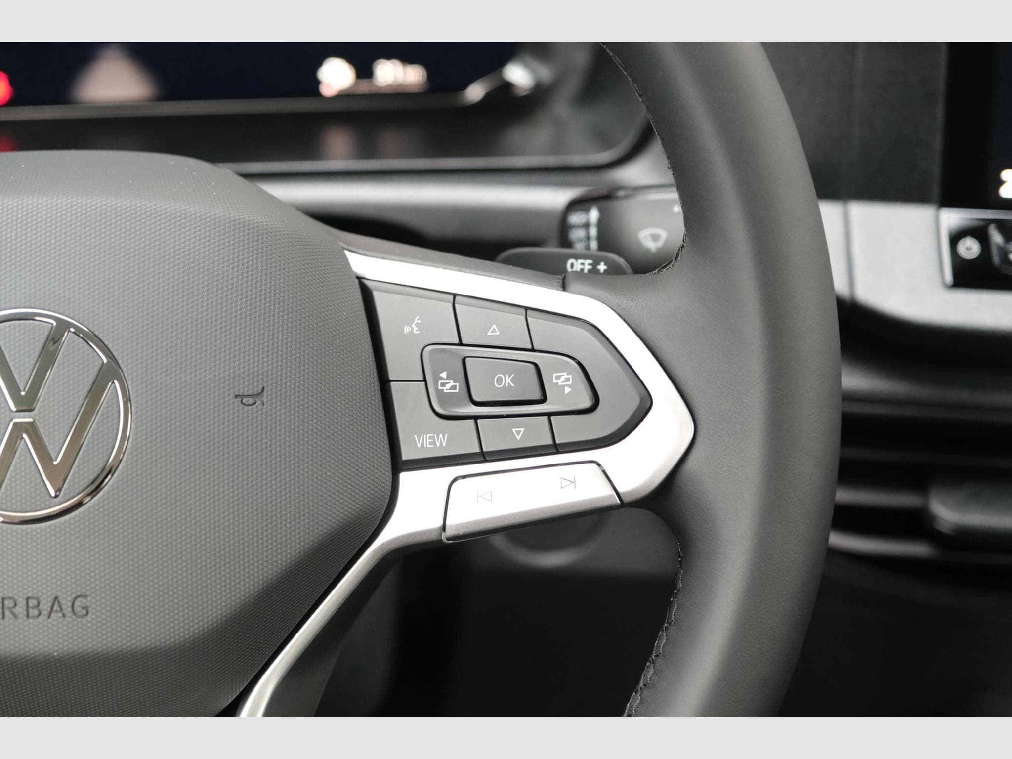 VW Caddy eHybrid Anhängerkupplung App-Connect (2026) - Foto 24