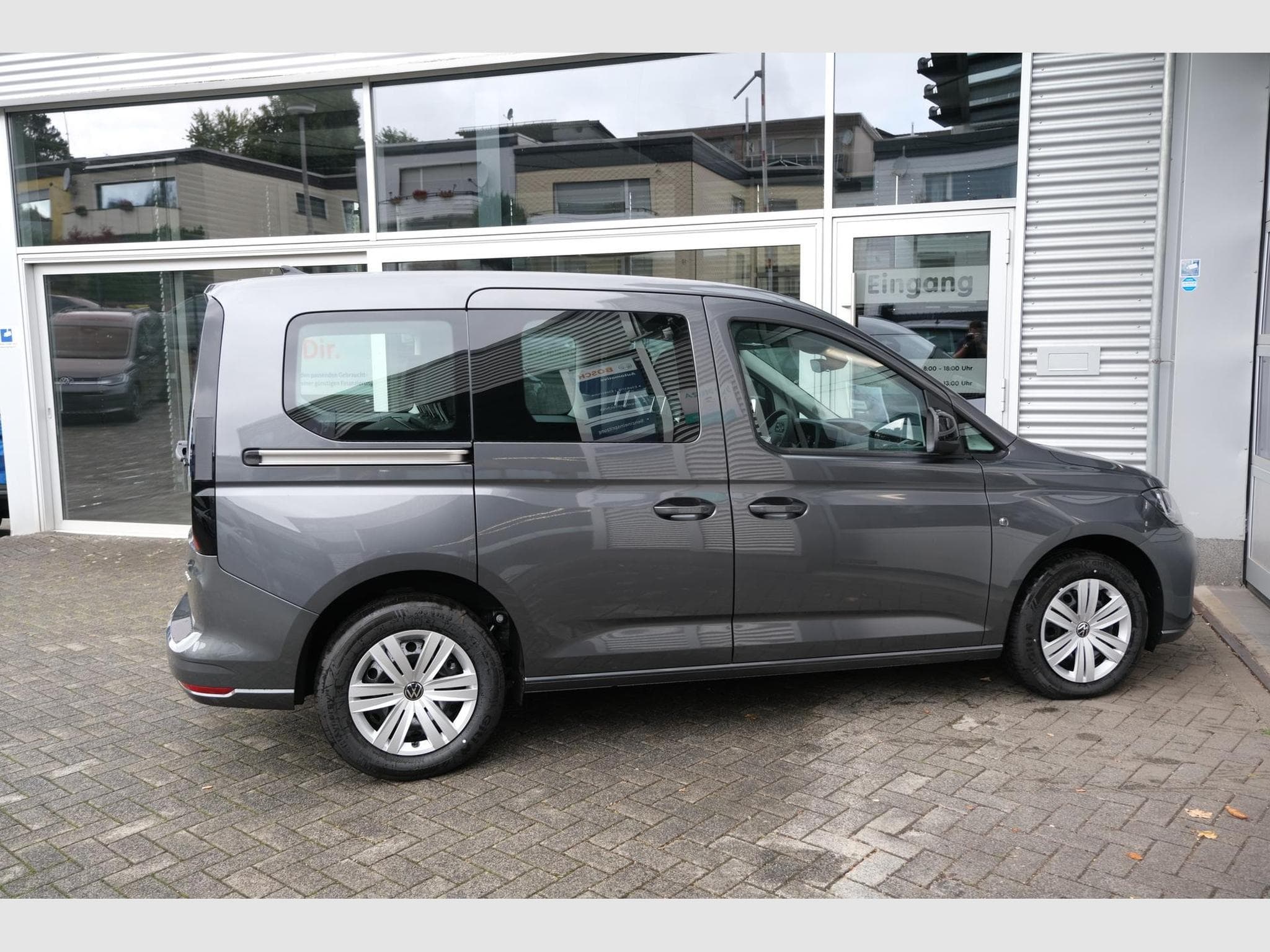 VW Caddy eHybrid Anhängerkupplung App-Connect (2026) - Foto 5