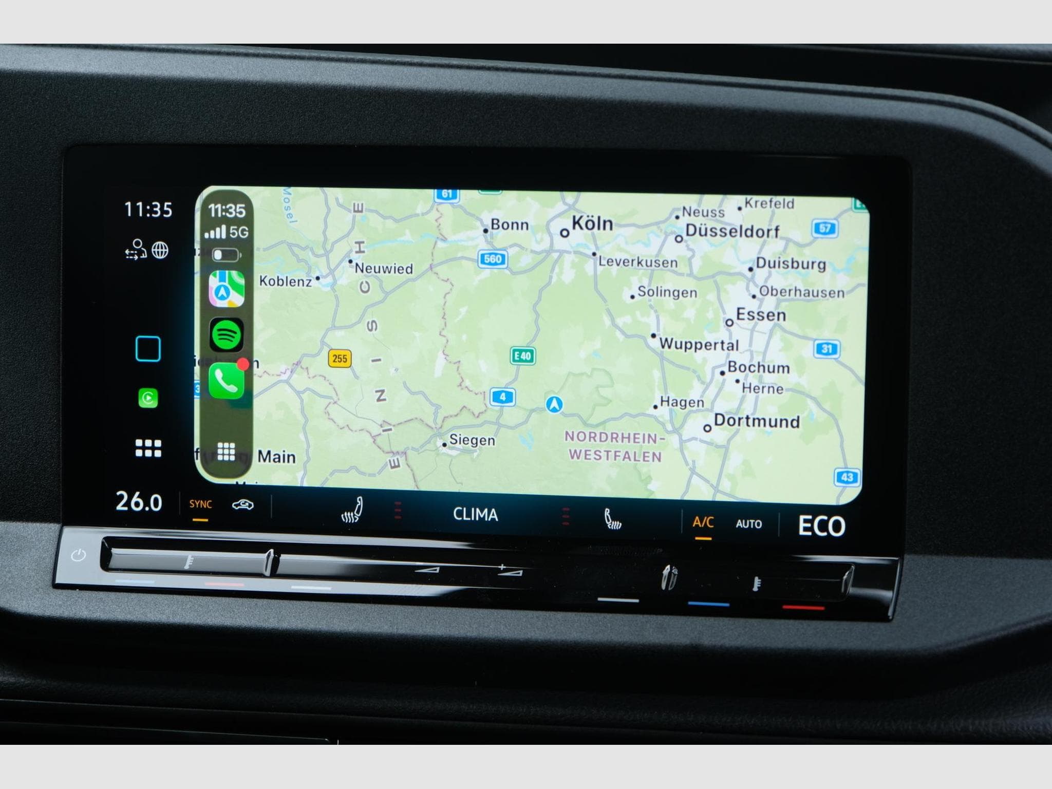 VW Caddy eHybrid Anhängerkupplung App-Connect (2026) - Foto 12