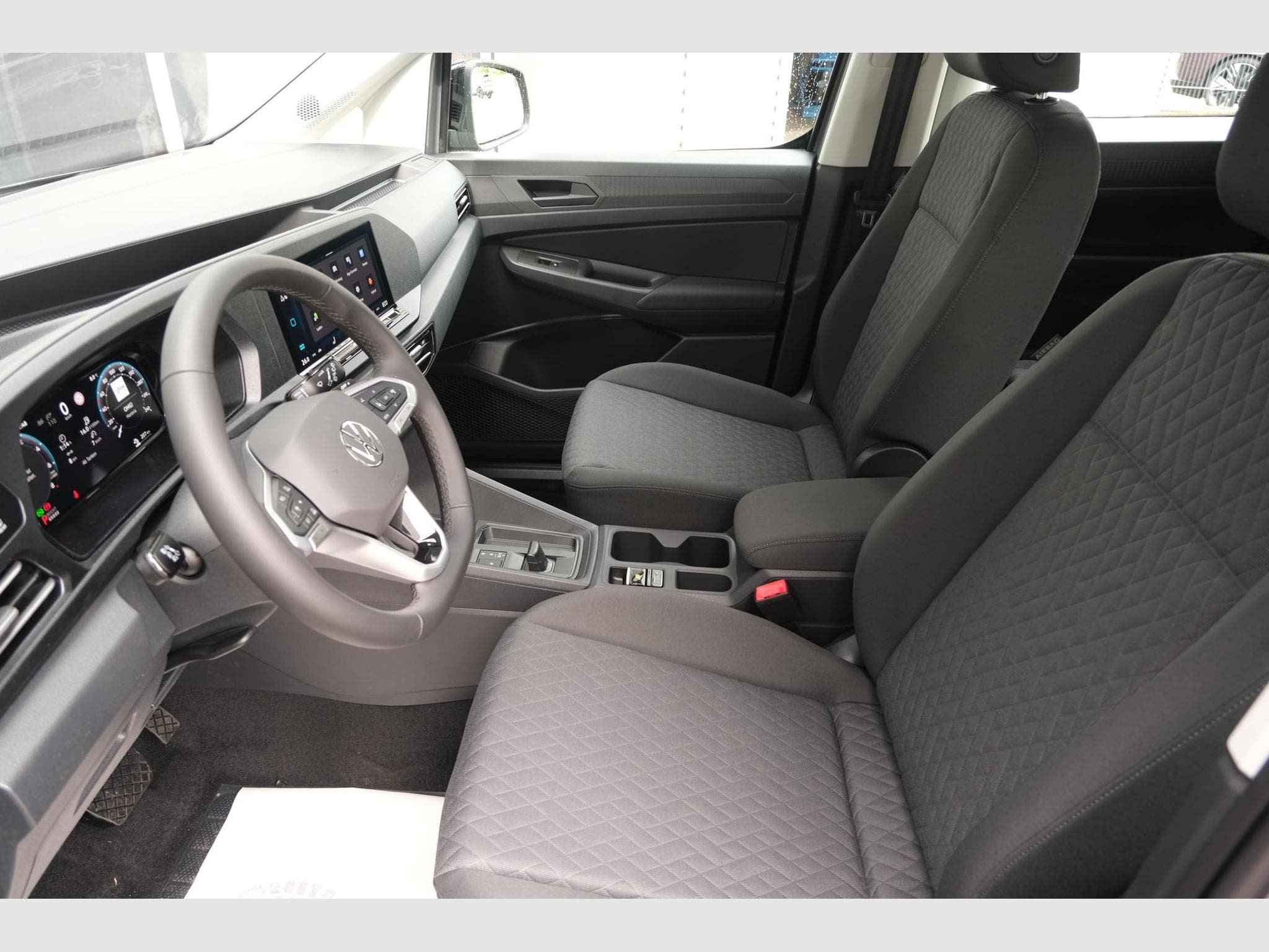 VW Caddy eHybrid Life Anhängerkupplung (2026) - Foto 12