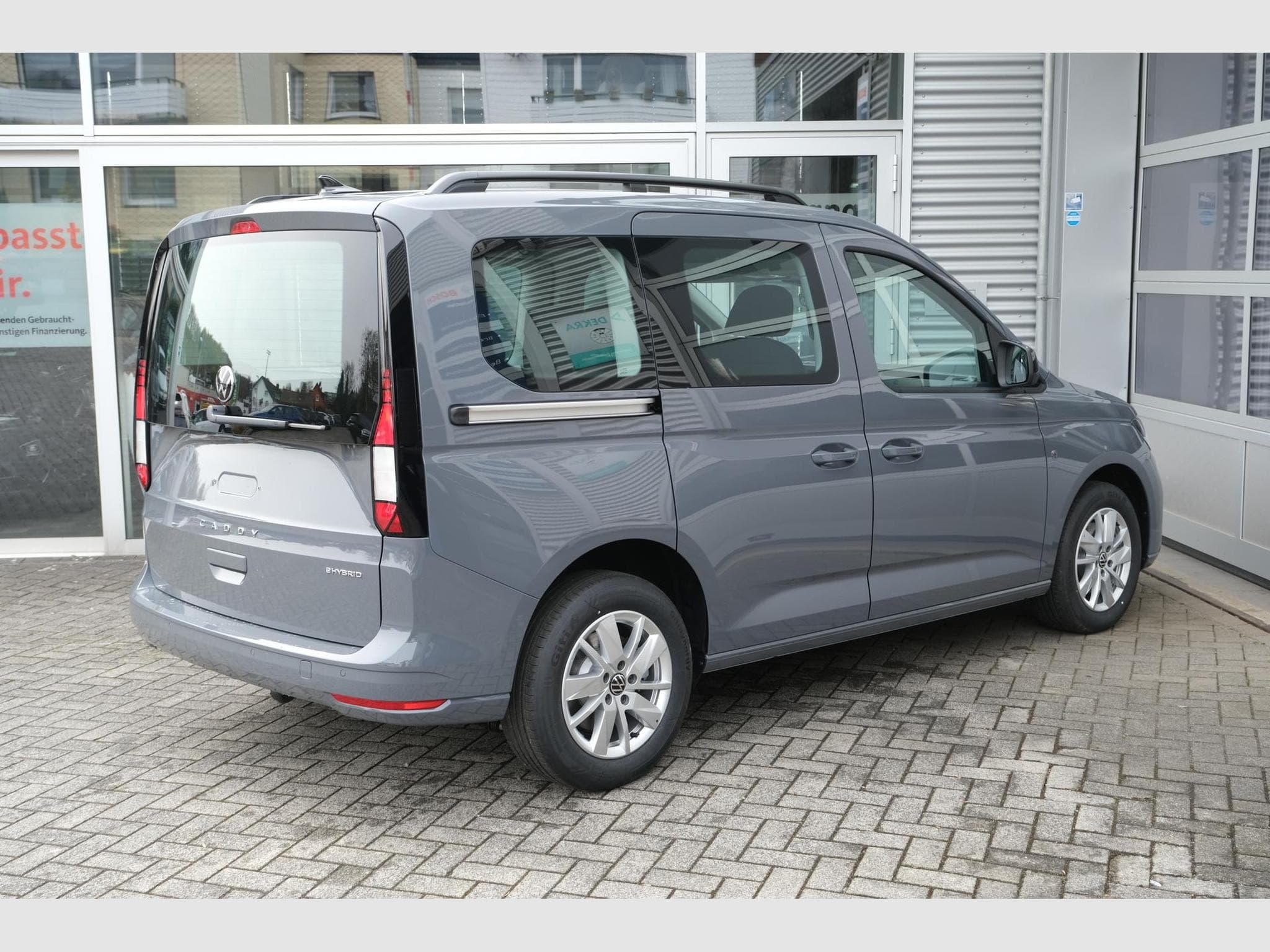 VW Caddy eHybrid Life Anhängerkupplung (2026) - Foto 20