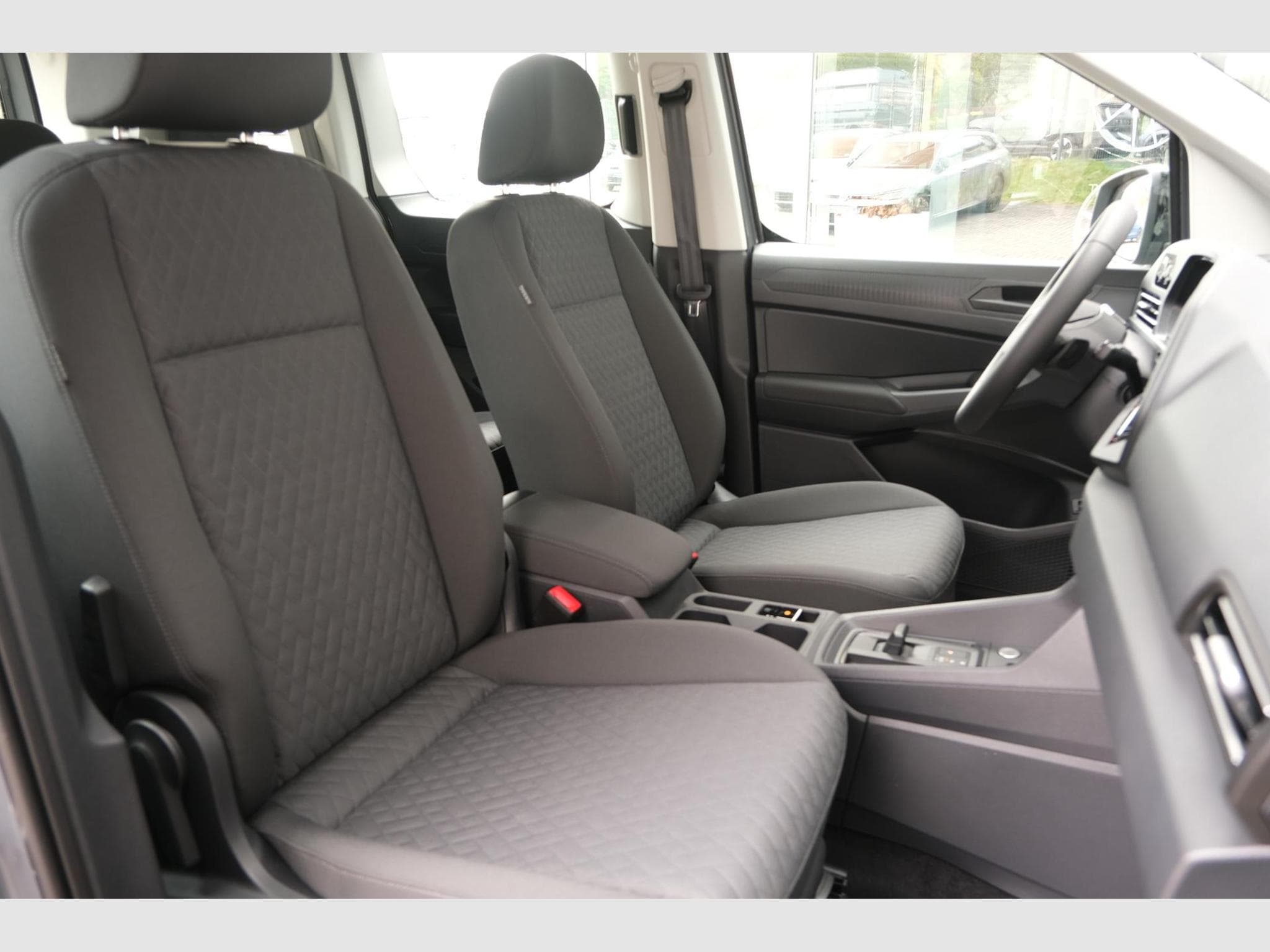 VW Caddy eHybrid Life Anhängerkupplung (2026) - Foto 23