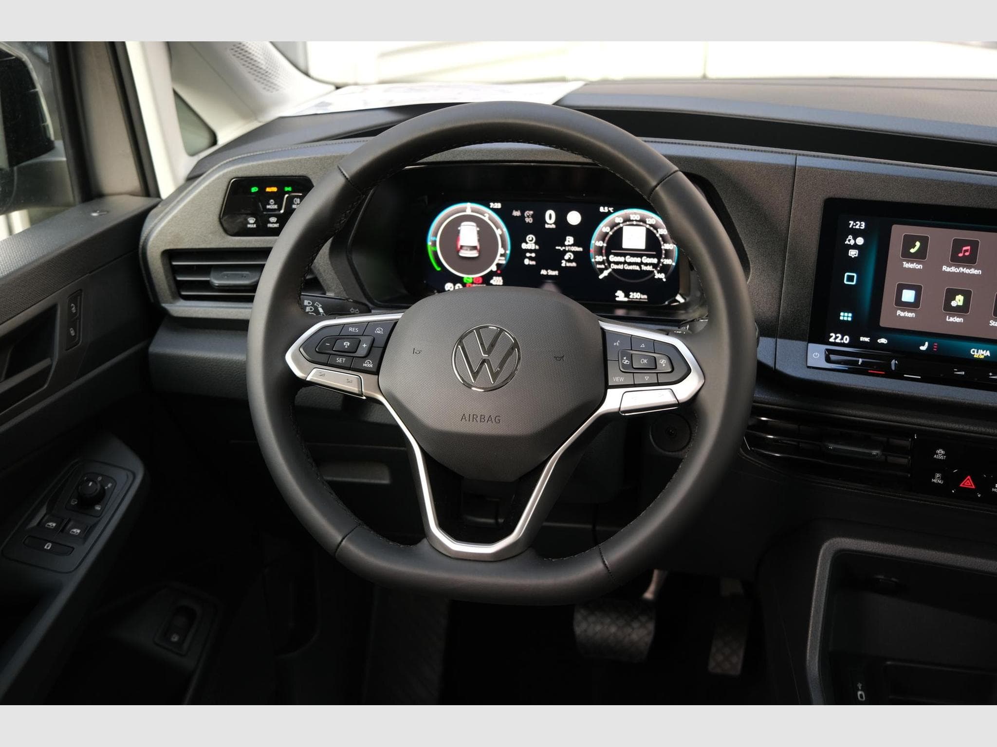 VW Caddy eHybrid Life Anhängerkupplung (2026) - Foto 12