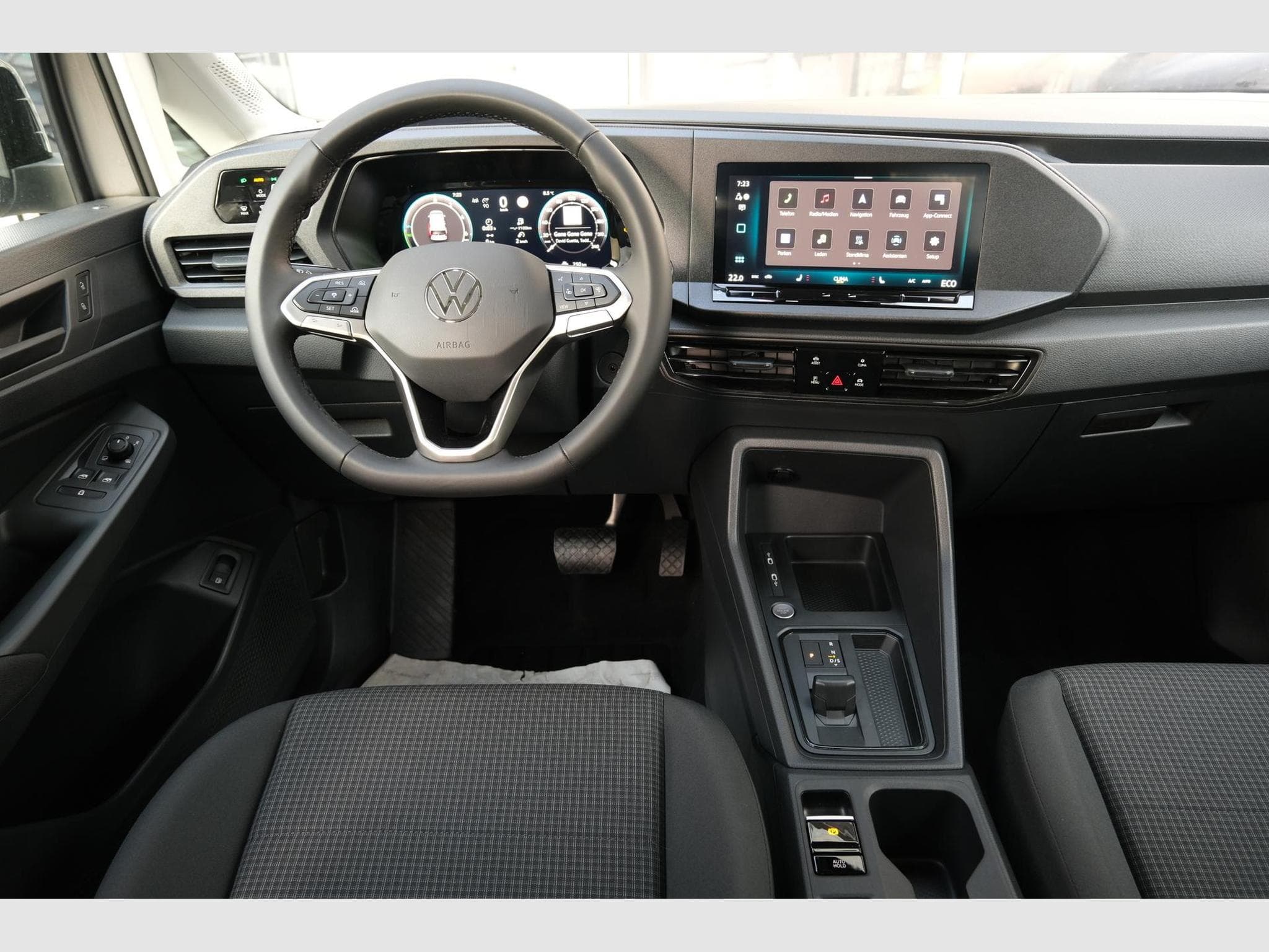 VW Caddy eHybrid Life Anhängerkupplung (2026) - Foto 11