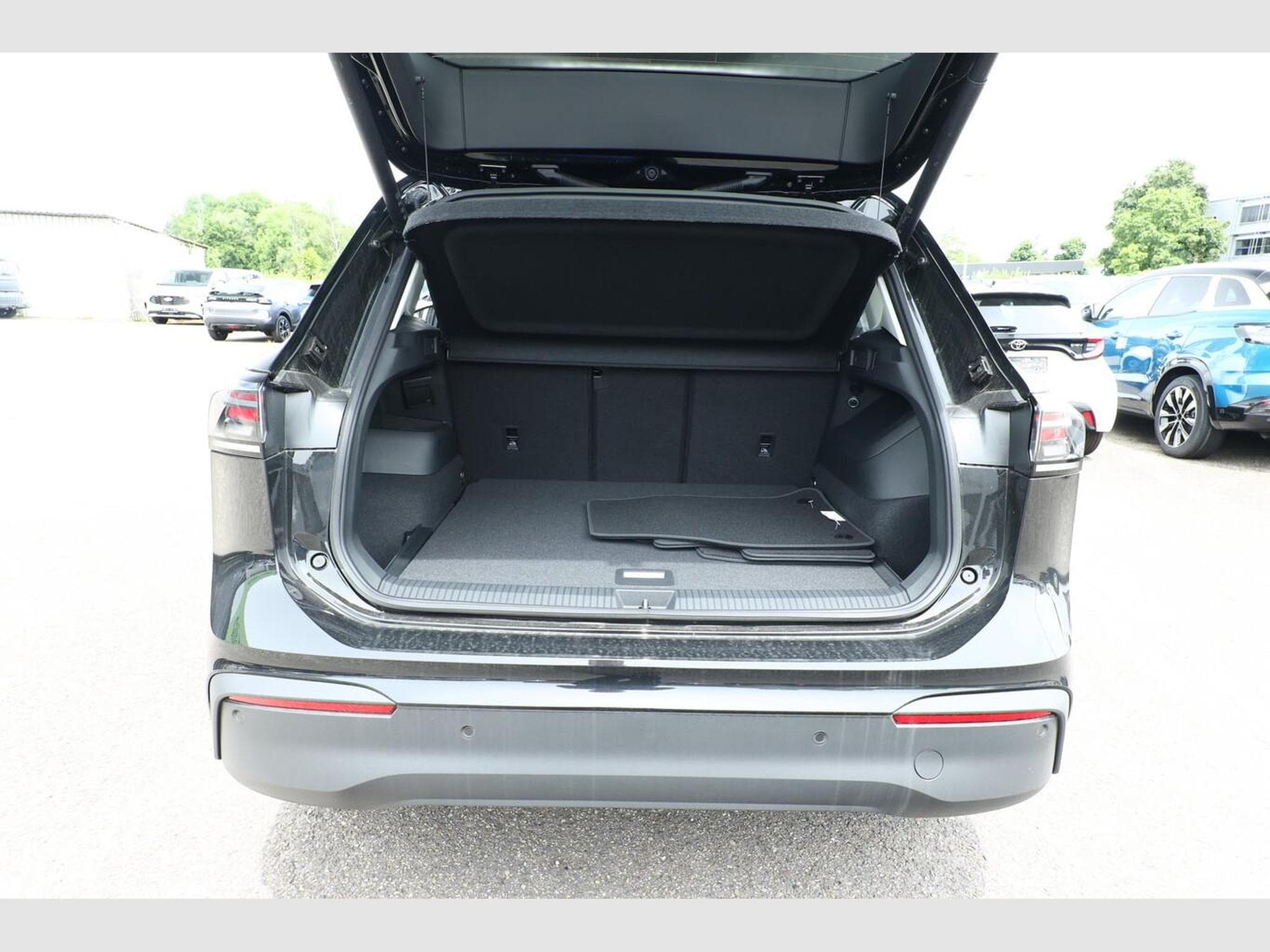 VW Tiguan DSG LED+ Nav (2026) - Foto 11