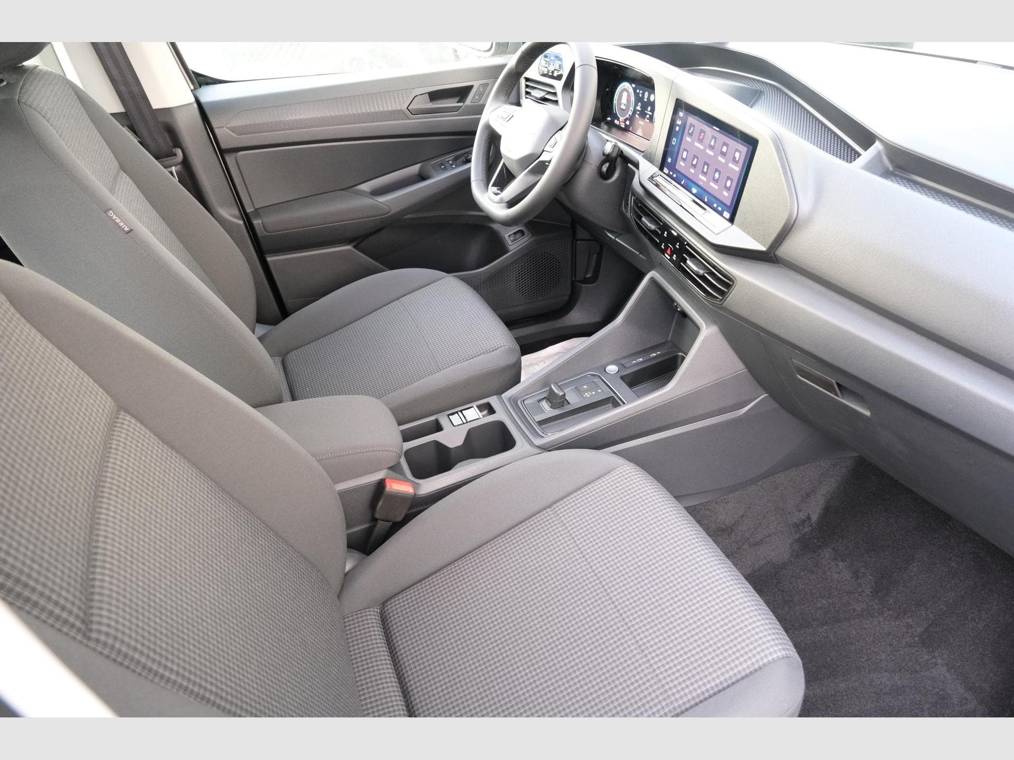VW Caddy eHybrid Life Anhängerkupplung (2026) - Foto 21