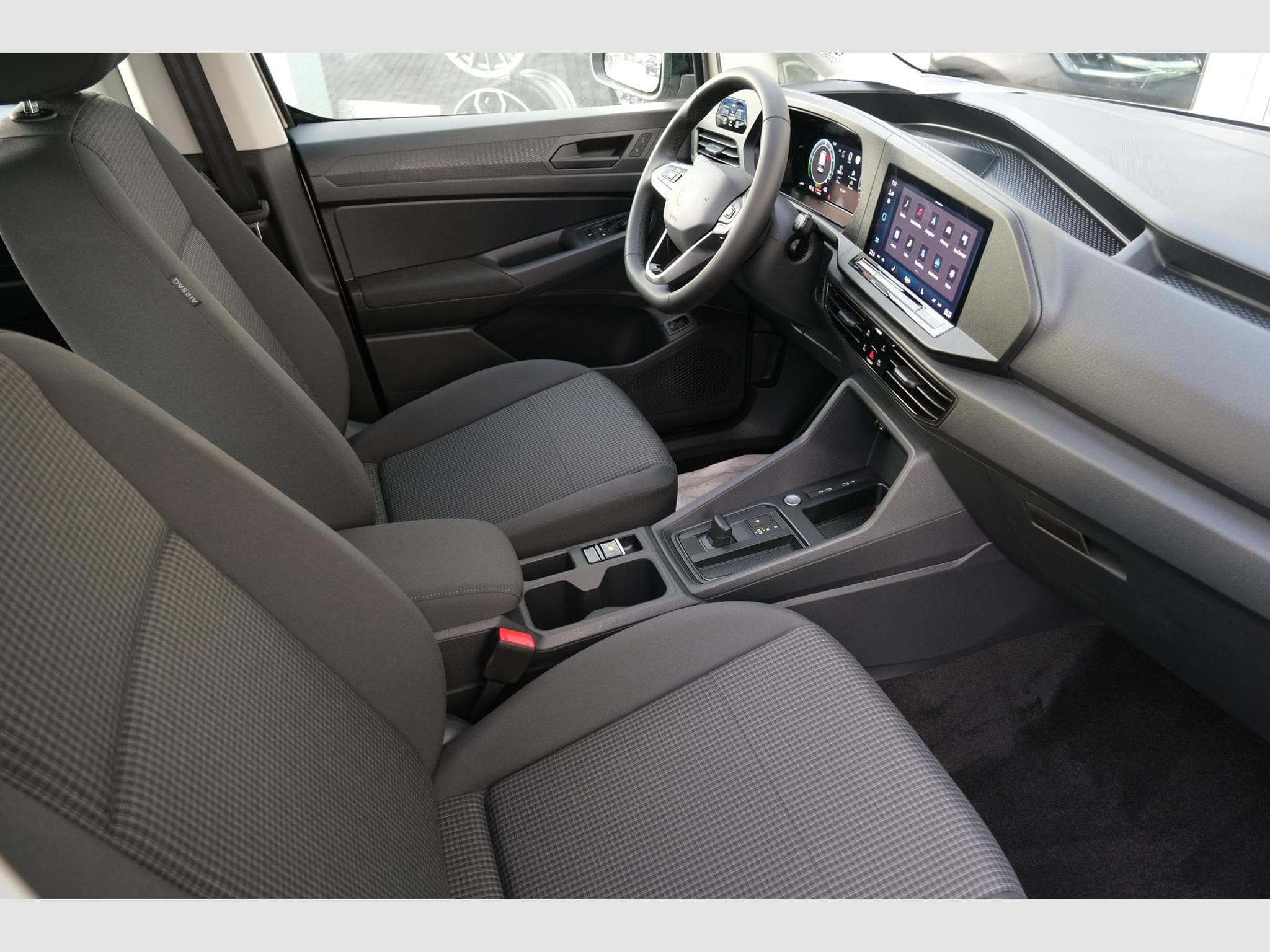 VW Caddy eHybrid Life Anhängerkupplung (2026) - Foto 22
