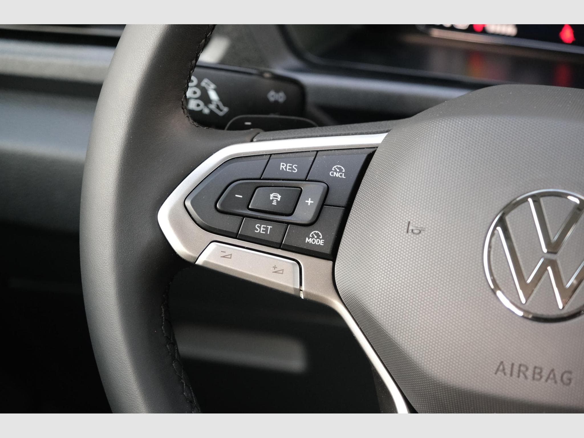 VW Caddy eHybrid Life Anhängerkupplung (2026) - Foto 25