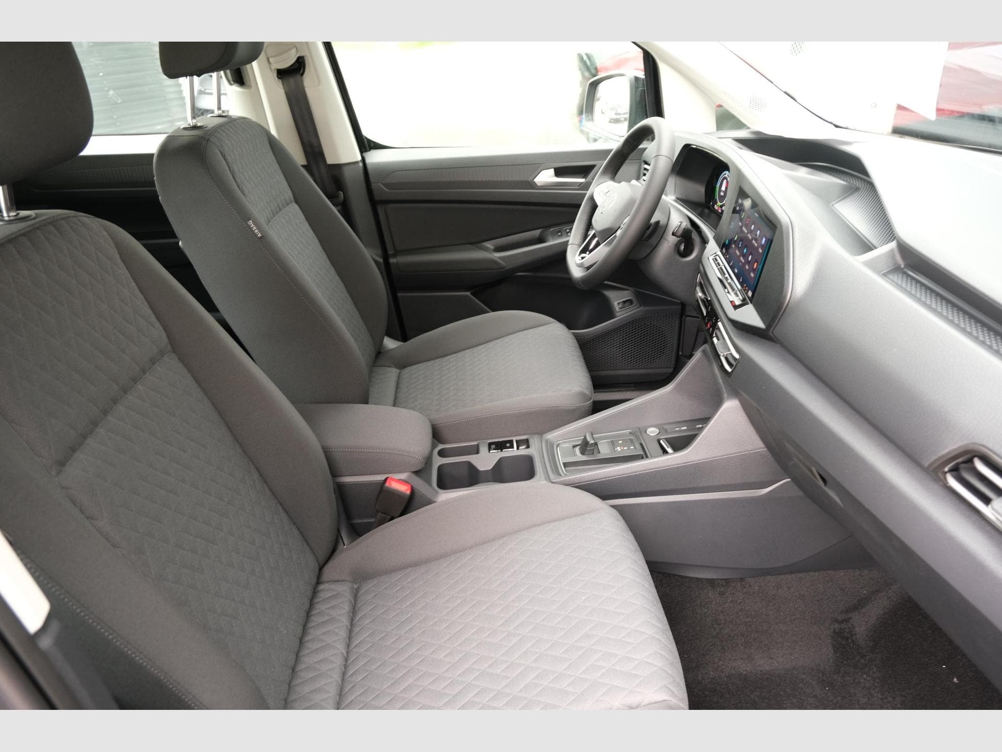 VW Caddy eHybrid Life Anhängerkupplung (2026) - Foto 7