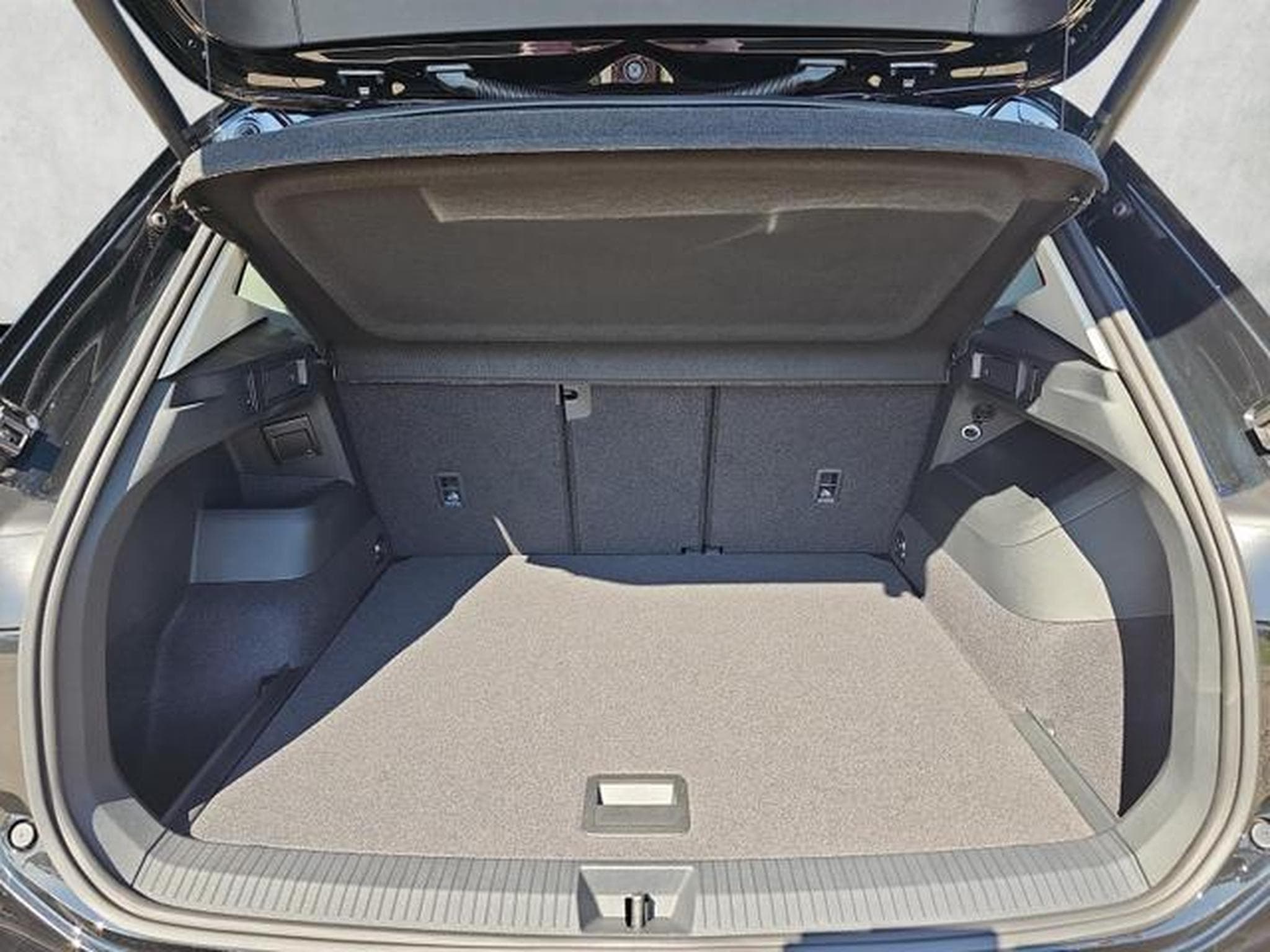 VW Tiguan 1.5 eTSI 110 kW Life (2026) - Foto 14